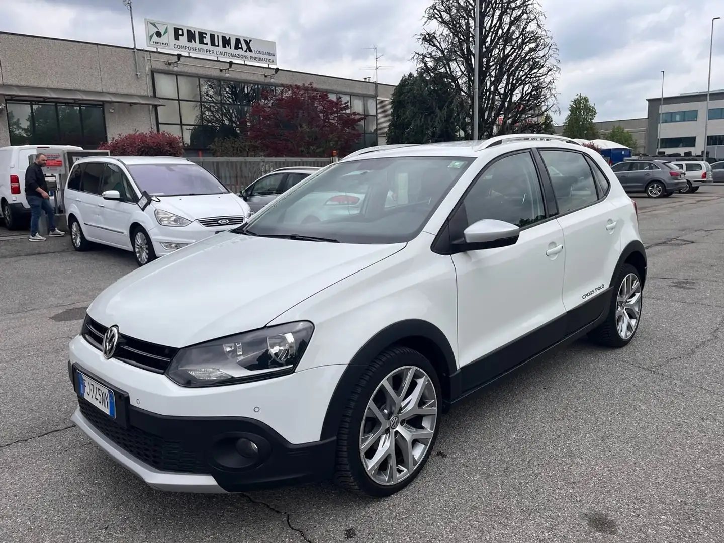 Volkswagen Polo Cross 1.4 TDI BlueMotion Technology Bianco - 1