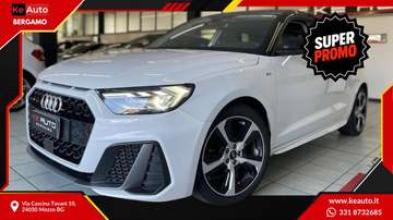 Sportback 30 1.0tfsi adrenalin 110cv Manuale