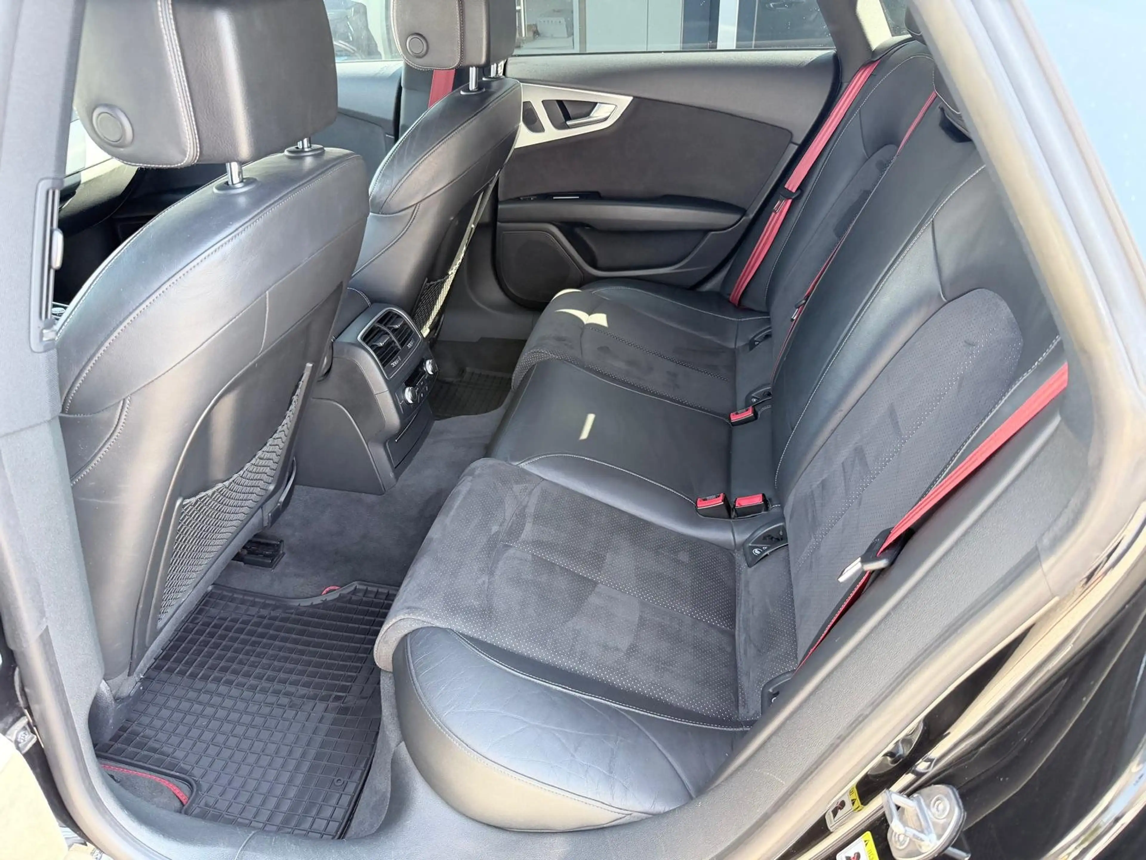 Audi A7 3.0 TDI S Line clean diesel quattro — photo 7