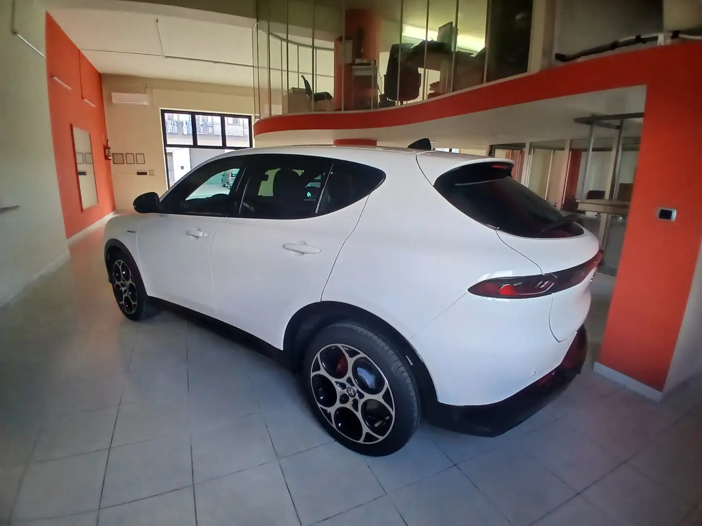 Alfa Romeo Tonale 1.6 diesel 130 CV TCT6 Veloce Blanco - 2