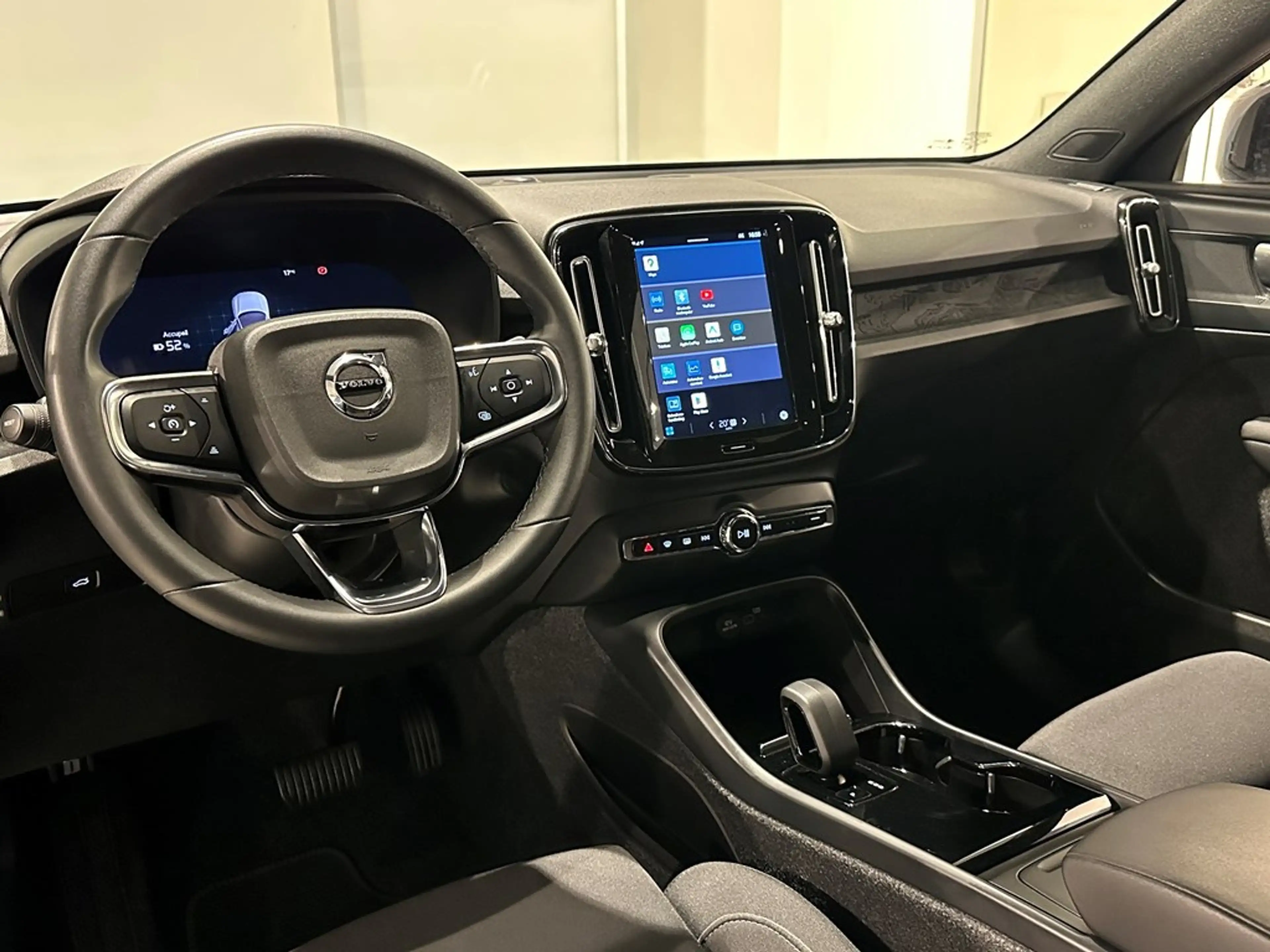 Volvo C40 Recharge Extended Range + electr trekhaak — photo 4