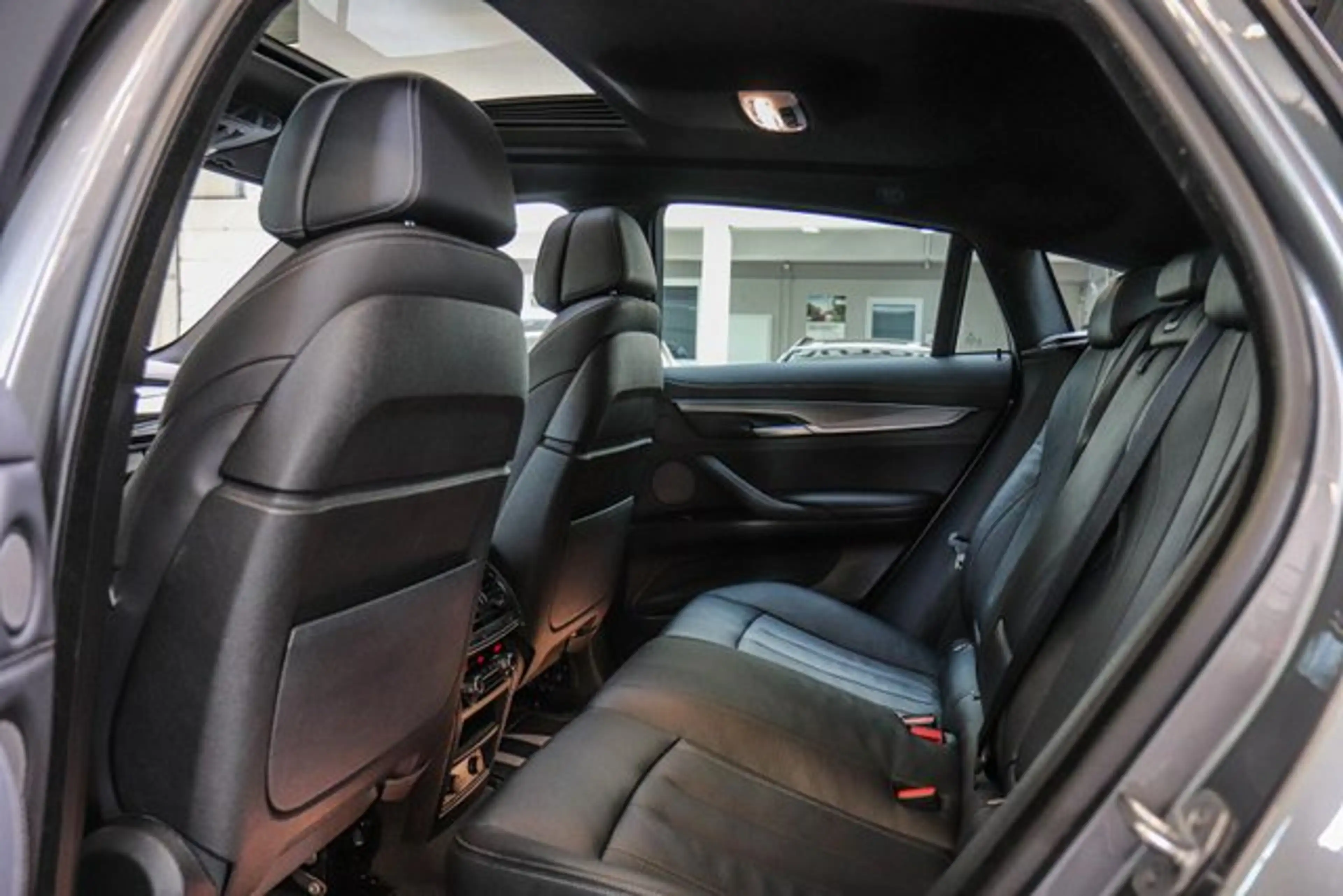 BMW X6 xDrive 30d Sport-Aut.///M SPORTPAKET/HARMAN/ — photo 13