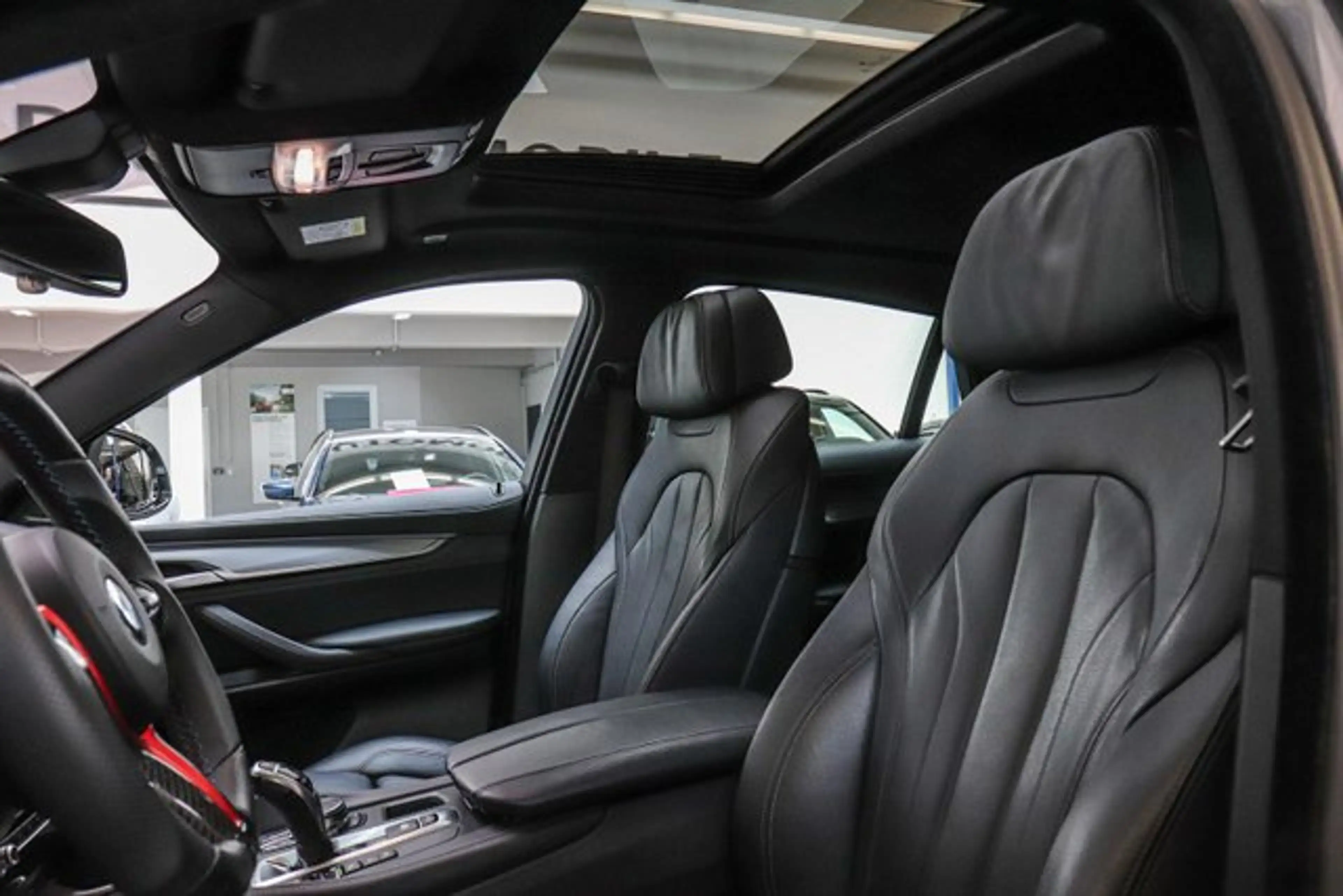 BMW X6 xDrive 30d Sport-Aut.///M SPORTPAKET/HARMAN/ — photo 12