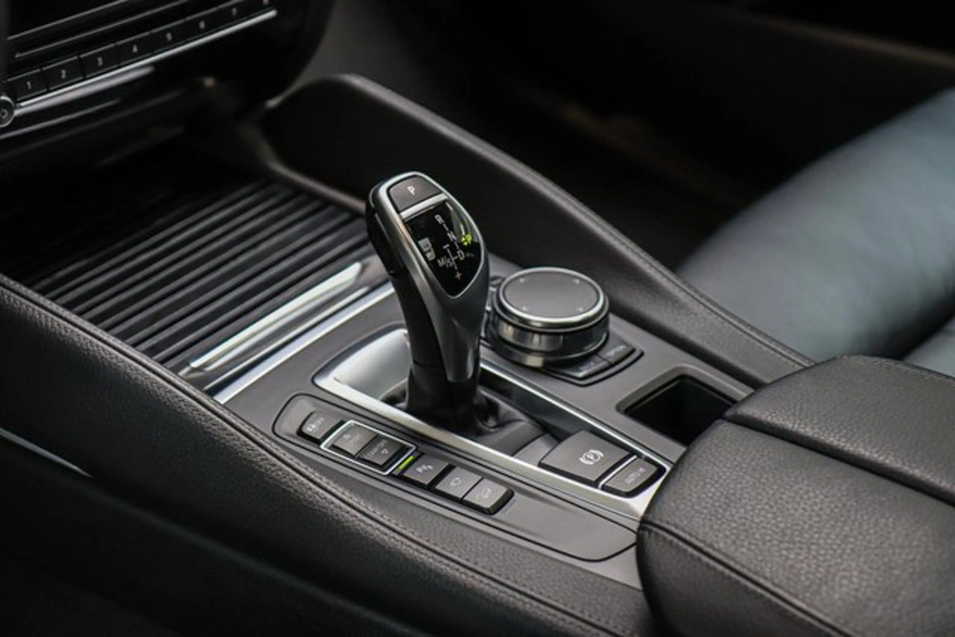 BMW X6 xDrive 30d Sport-Aut.///M SPORTPAKET/HARMAN/ — photo 11