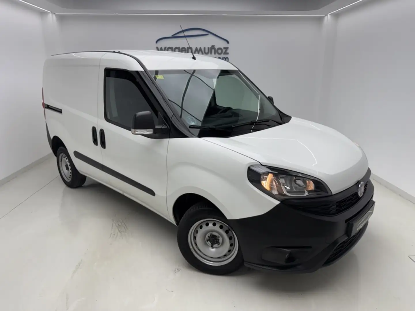 Fiat Dobló Cargo 1.3Mjt Base Plus 70kW Wit - 2