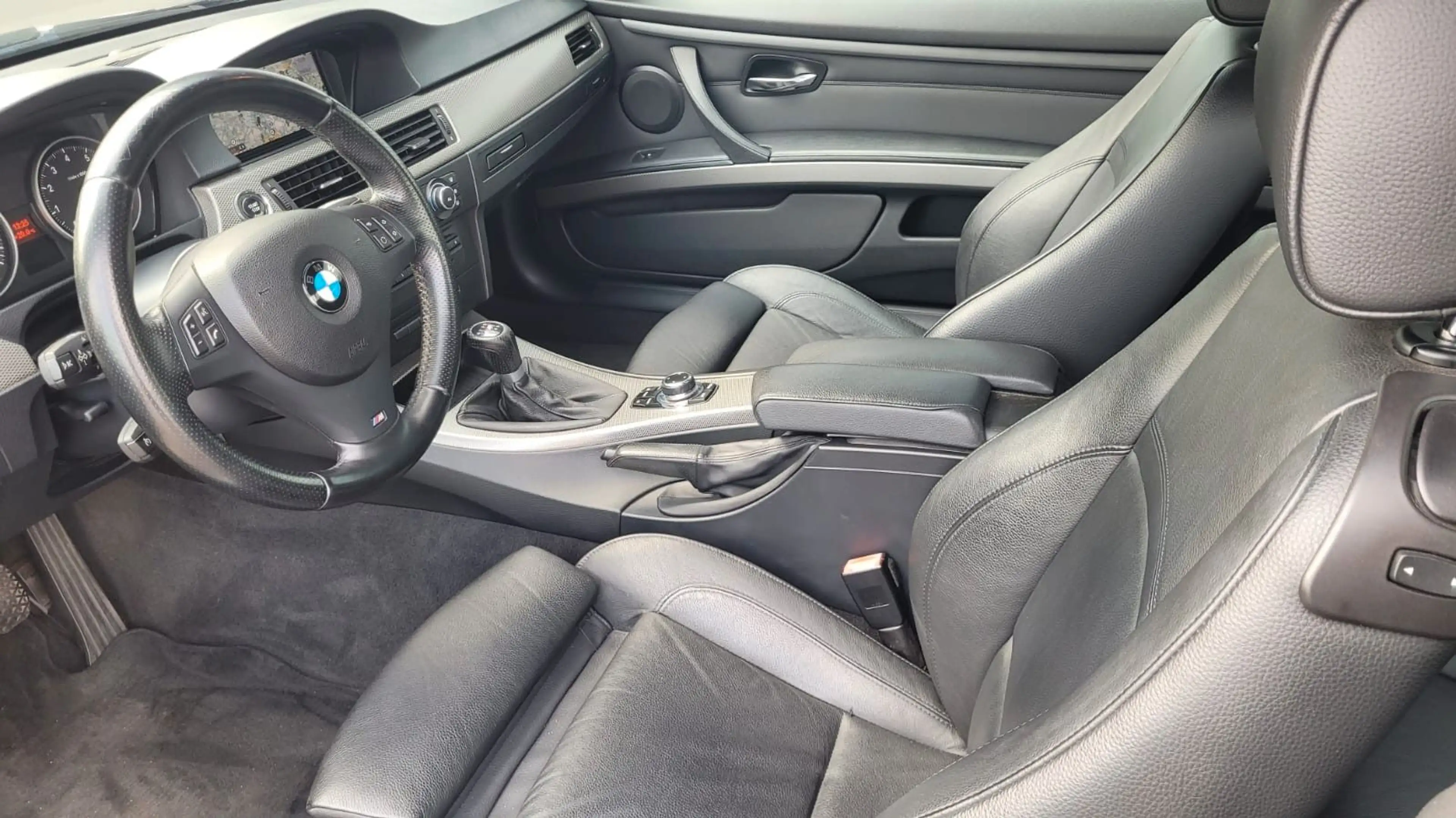 BMW 335 i Coupe xDrive* M-Paket* Excl. Einzelstück — photo 9