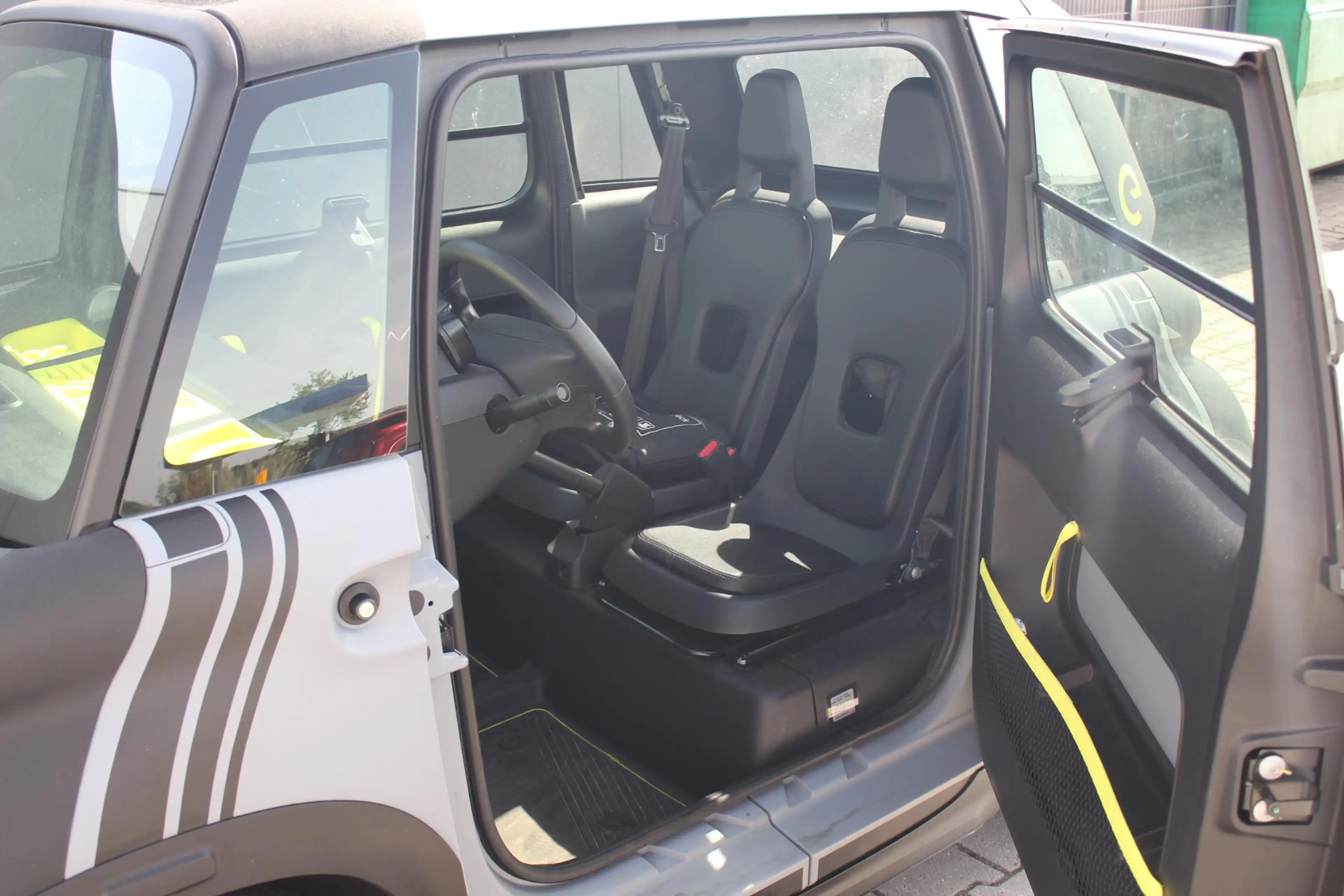 Opel Rocks-e Base | Panoramadak | — photo 15