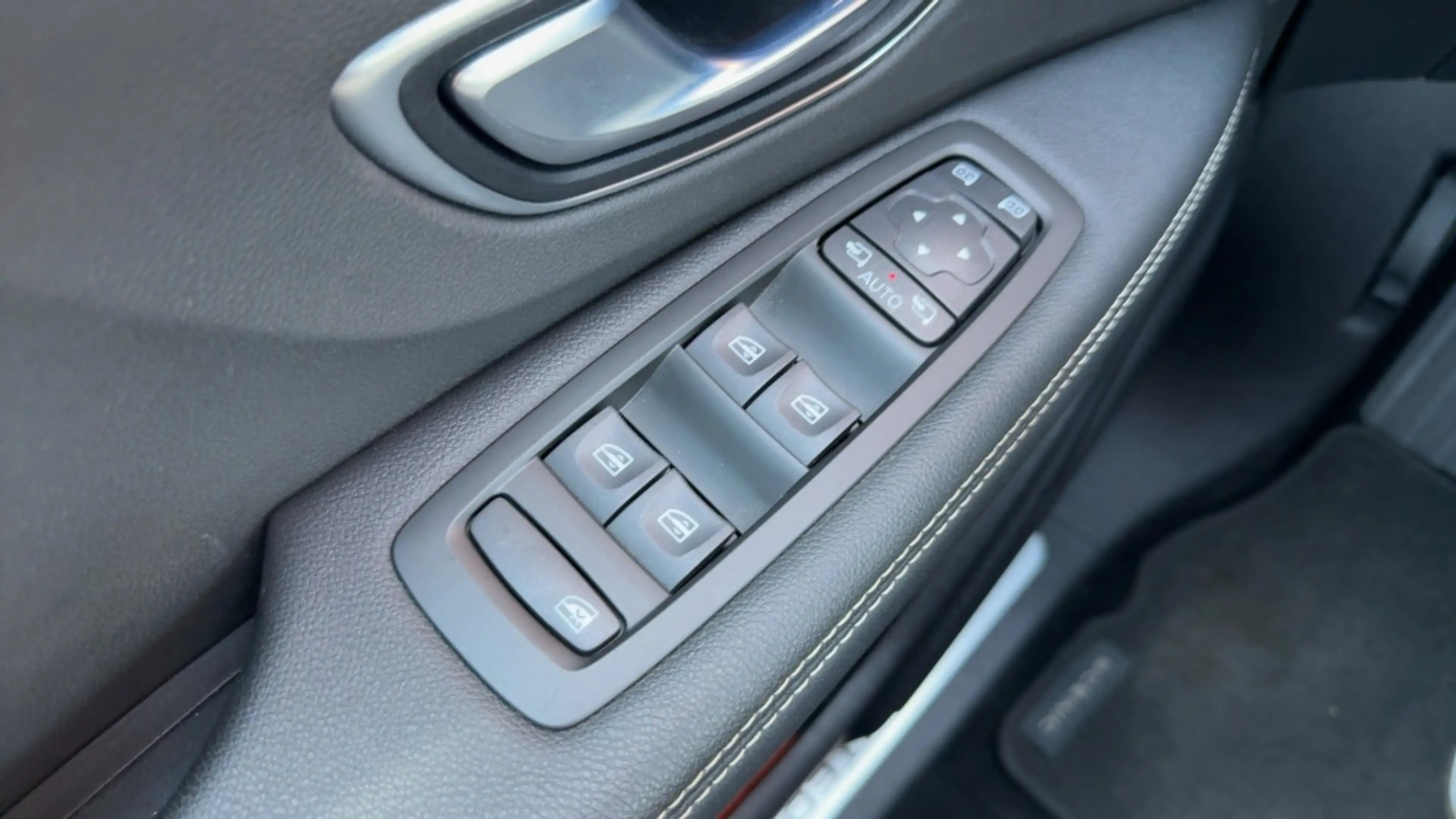 Renault Scenic 1.3 TCe Limited 140PK Automaat 1e Eigenaar Clima N — photo 29