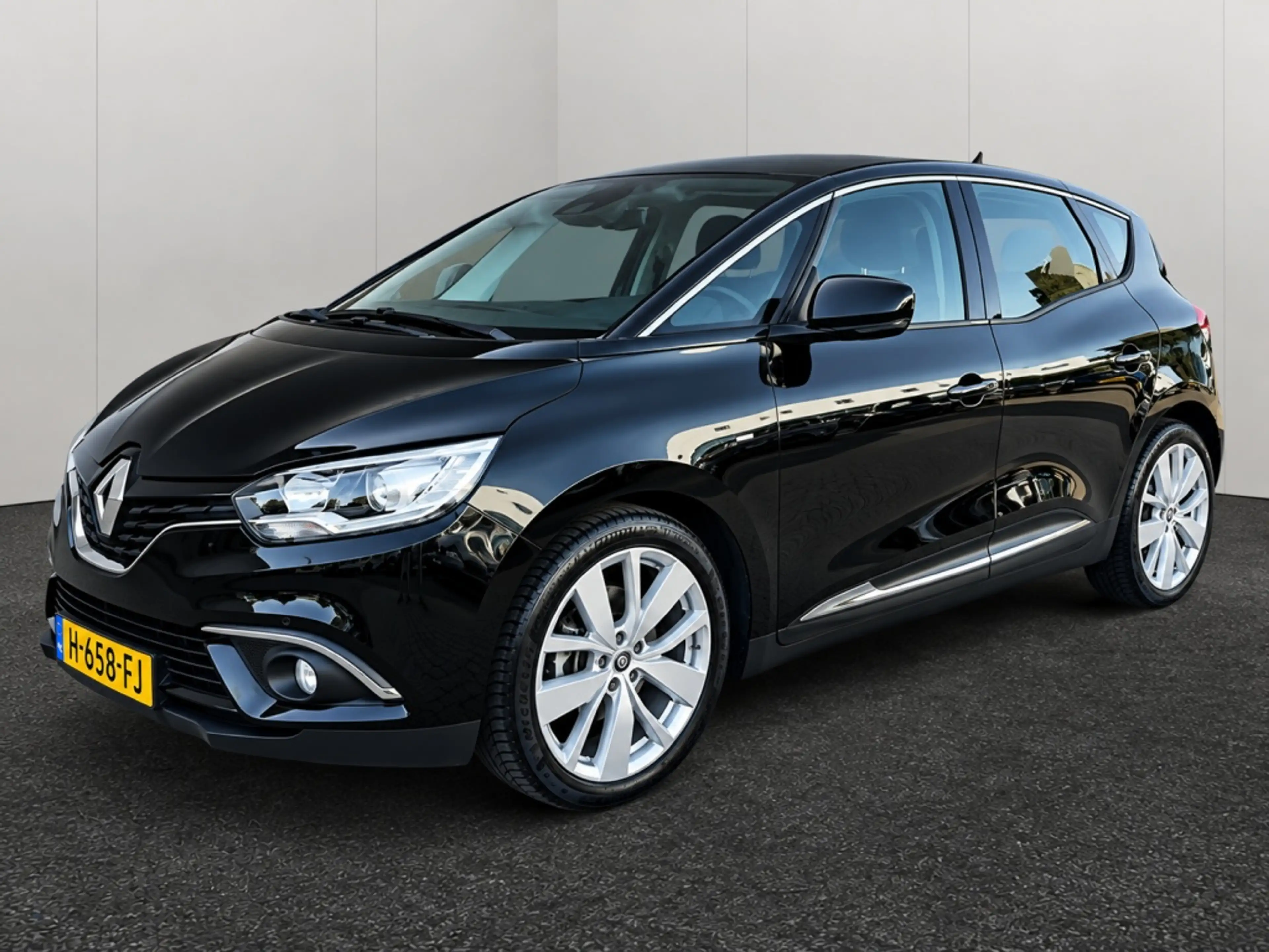 Renault Scenic 1.3 TCe Limited 140PK Automaat 1e Eigenaar Clima N — photo 30