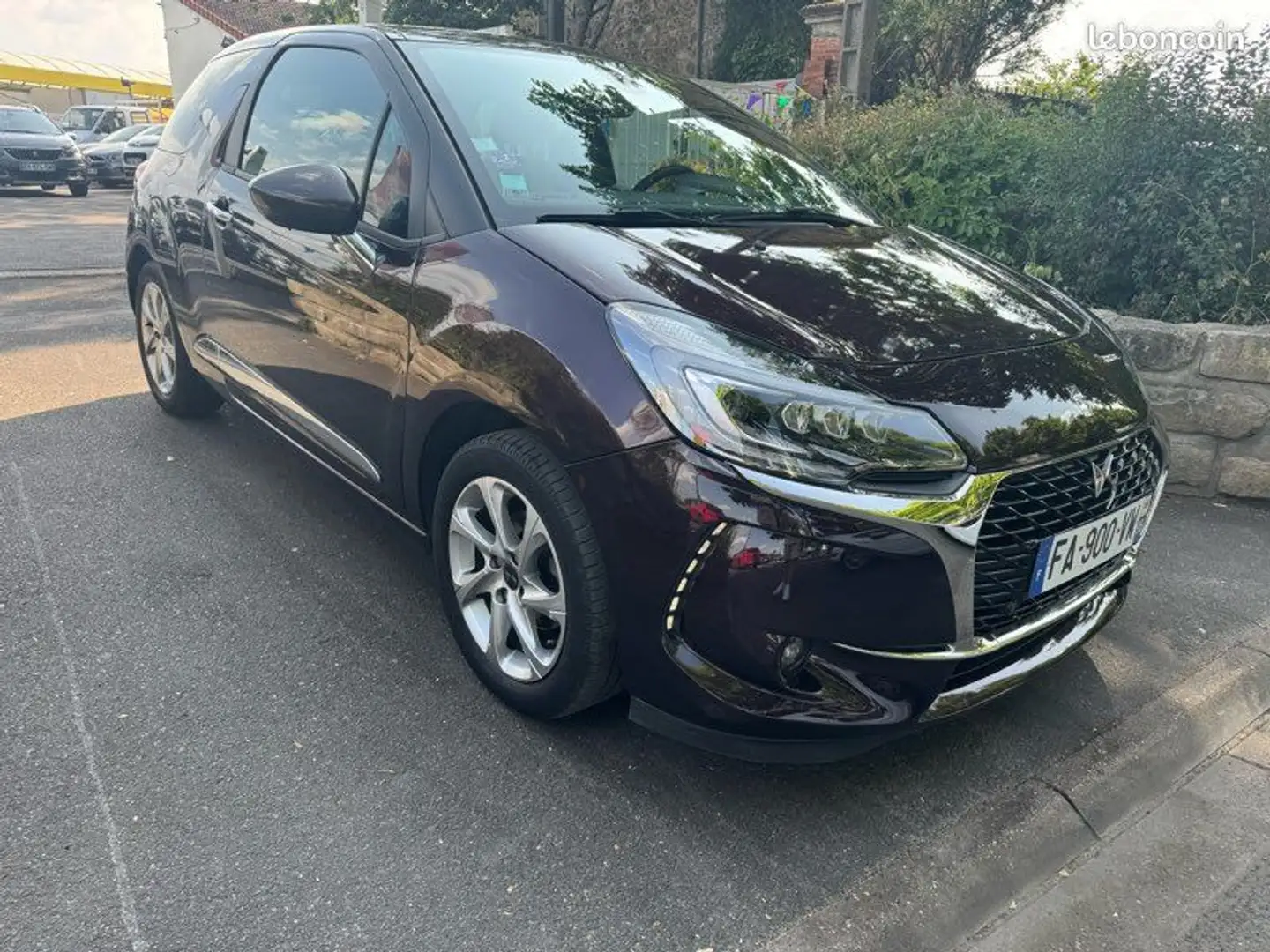 DS Automobiles DS 3 Citroën ds3 So chic 1.2 110cv boite automatique ga - 2