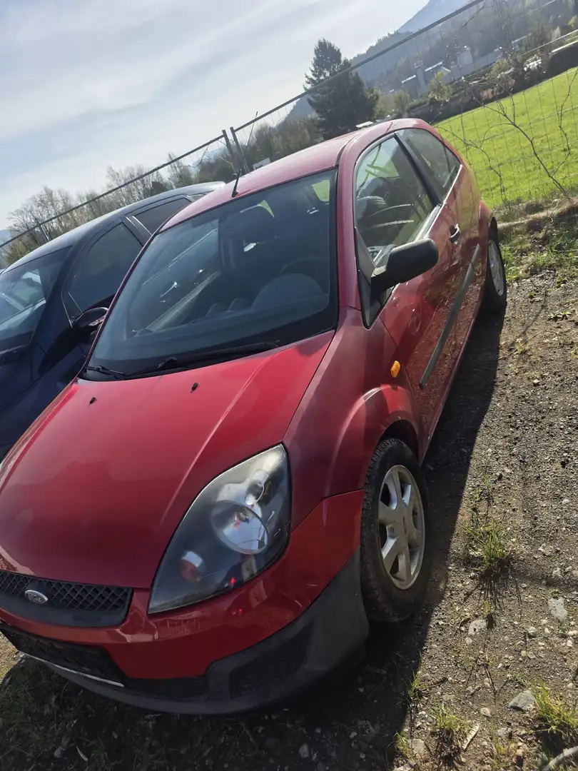 Ford Fiesta 1,3 8V - 1