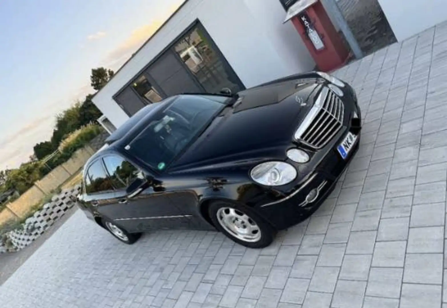 Mercedes-Benz E 280 Classic Sport 4MATIC CDI Aut. - 2