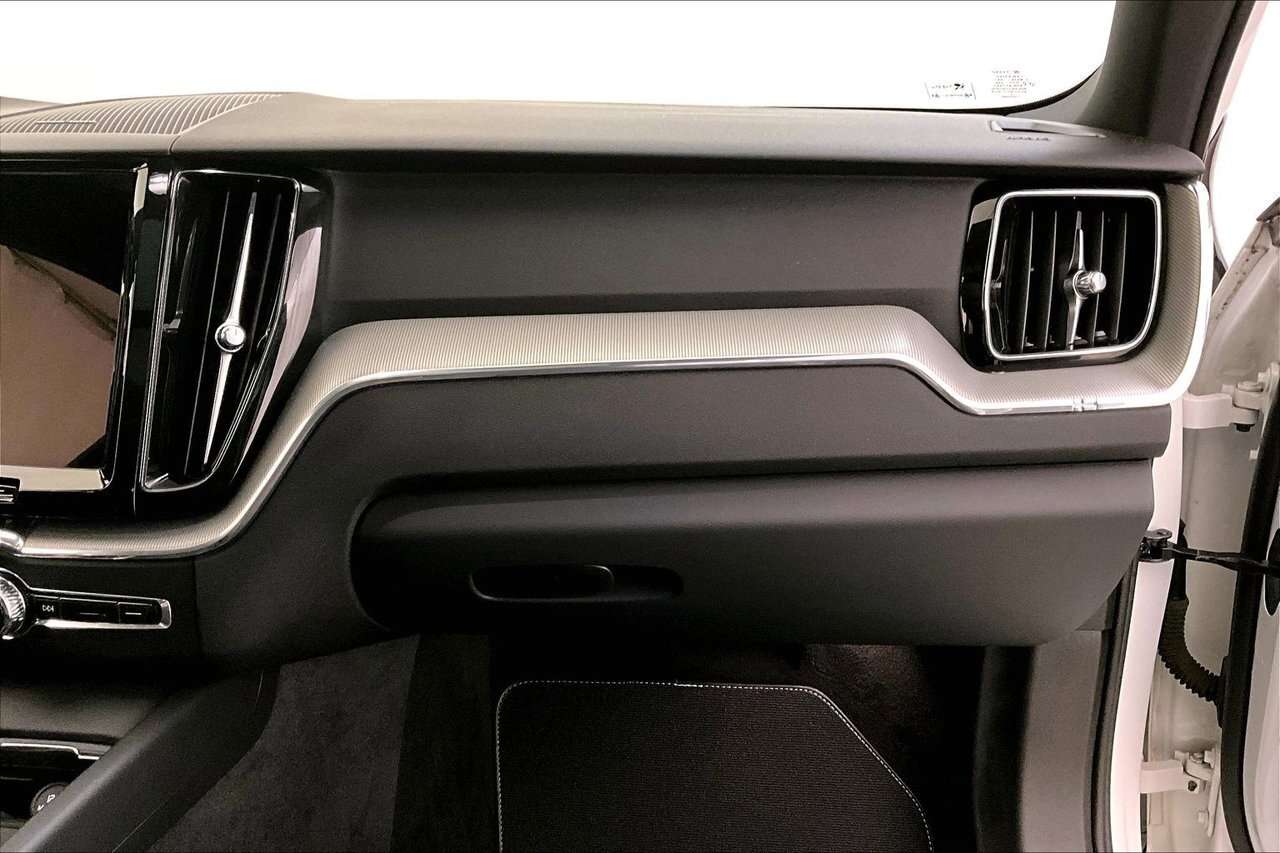 2022 Volvo XC60 R-DESIGN HARMAN KARDON - CLIMATE - 21'' WHEELS / H thumb 16