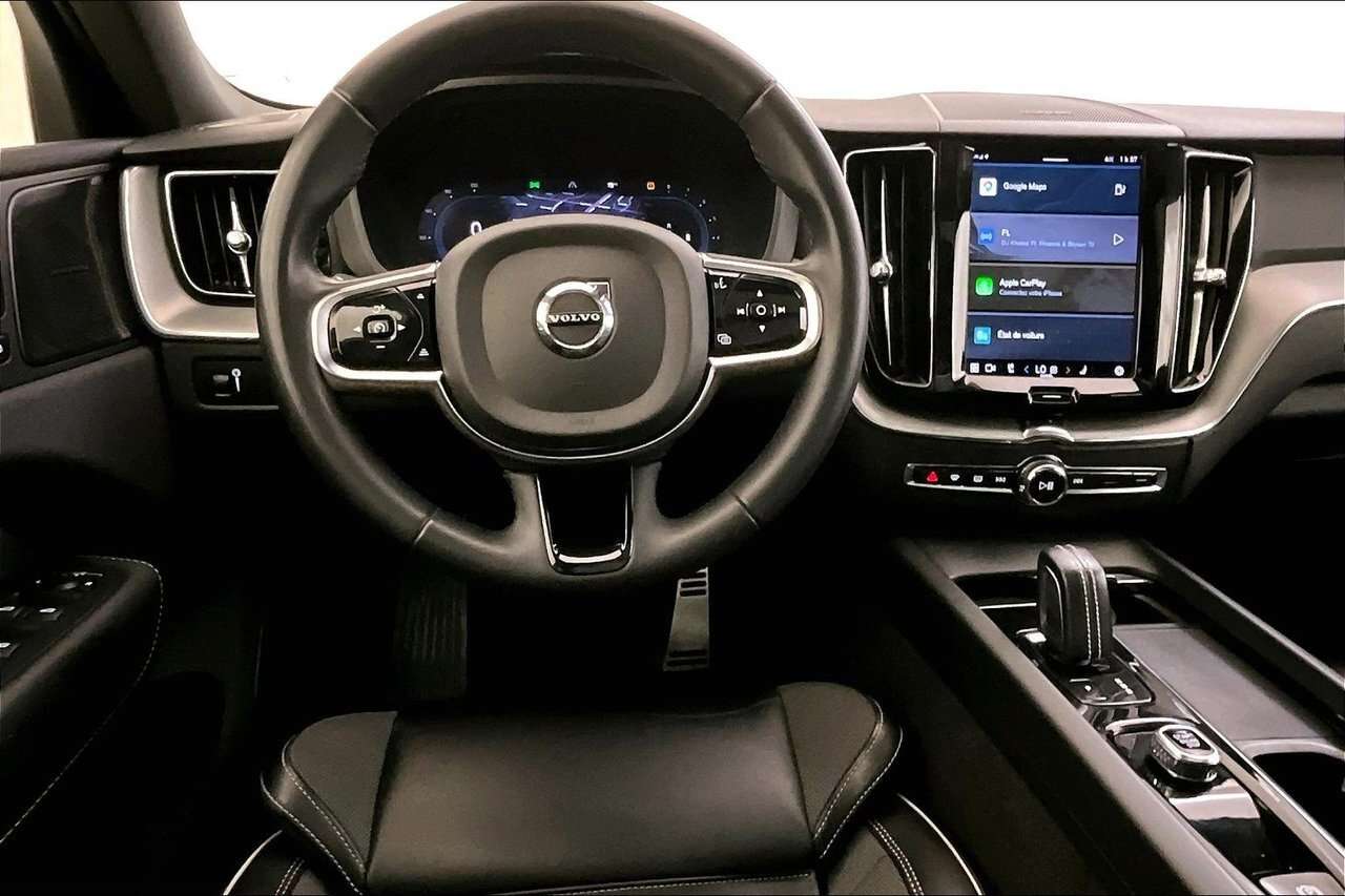2022 Volvo XC60 R-DESIGN HARMAN KARDON - CLIMATE - 21'' WHEELS / H alt 5