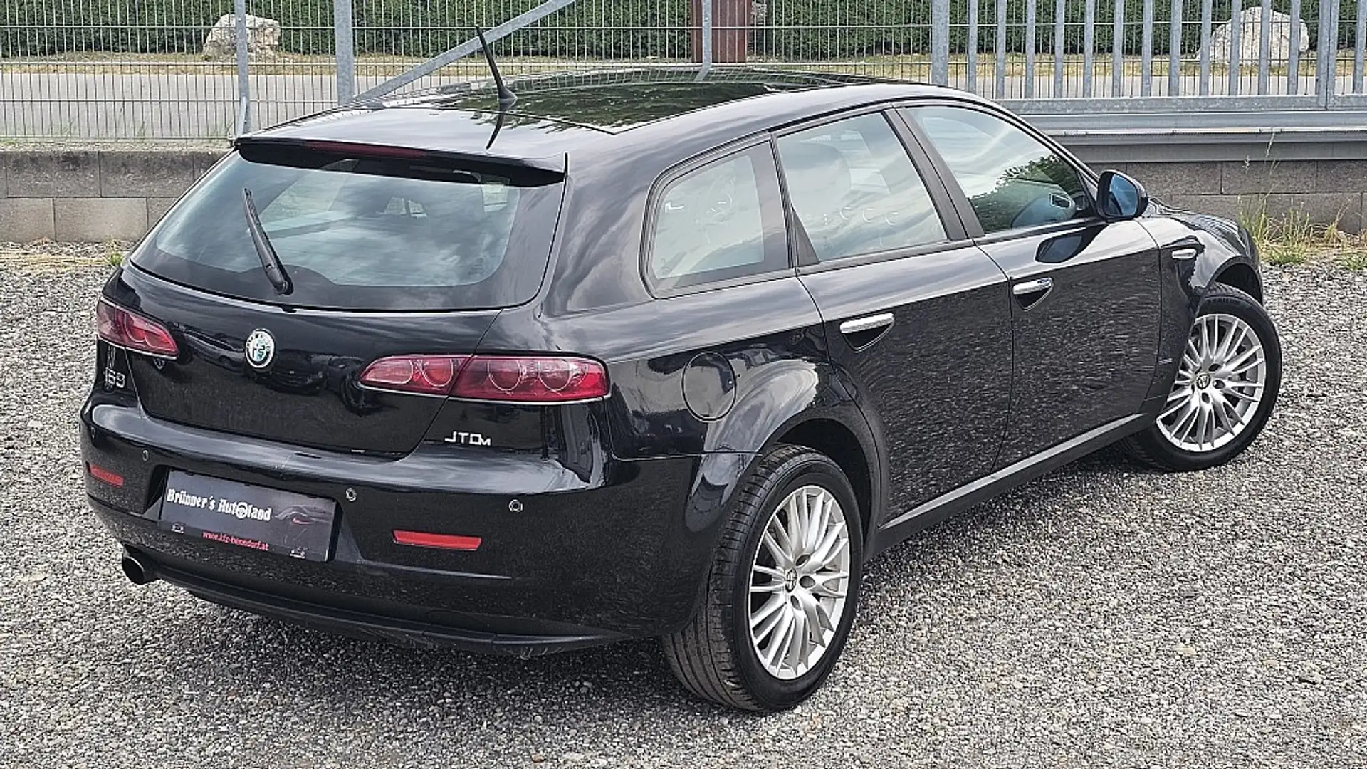 Alfa Romeo 159 Alfa 159 SW 1,9 JTDM 8V Centenario Black - 2
