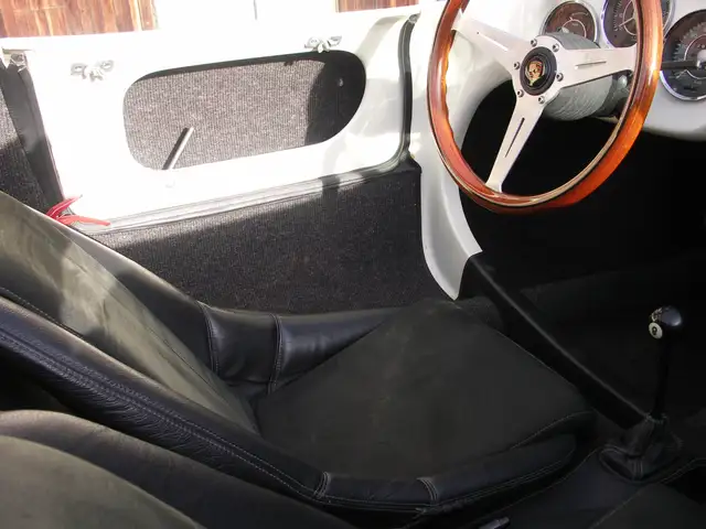 Porsche 550 Spyder Replik Chamonix Ansicht 11