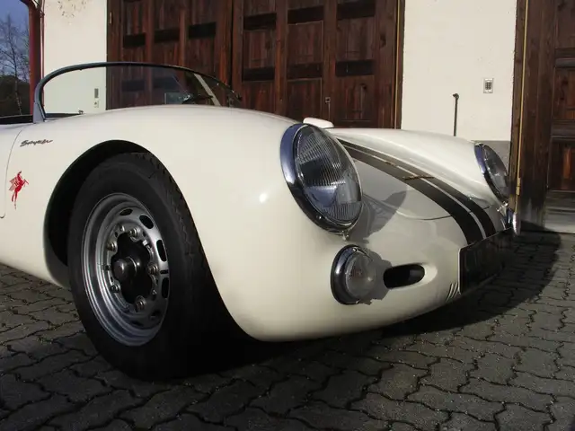 Porsche 550 Spyder Replik Chamonix Ansicht 6