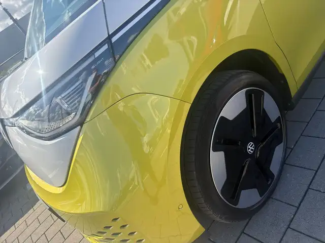 Volkswagen Id. Buzz view 7