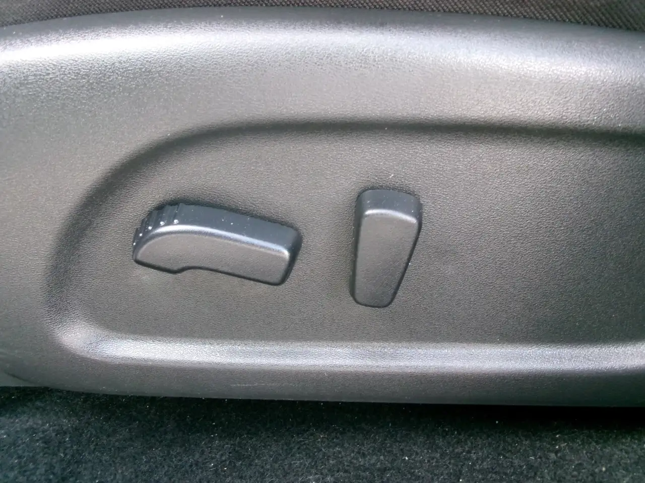 Nissan Pathfinder снимка Nissan Pathfinder