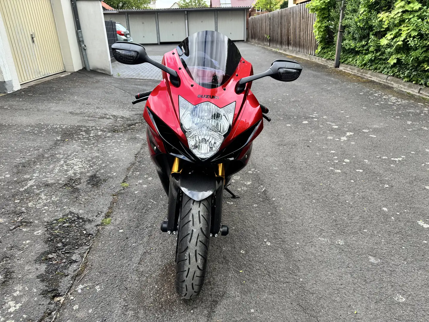 Suzuki GSX-R 750 2015er , erst nur 3314 Kilometer TOP Rouge - 2