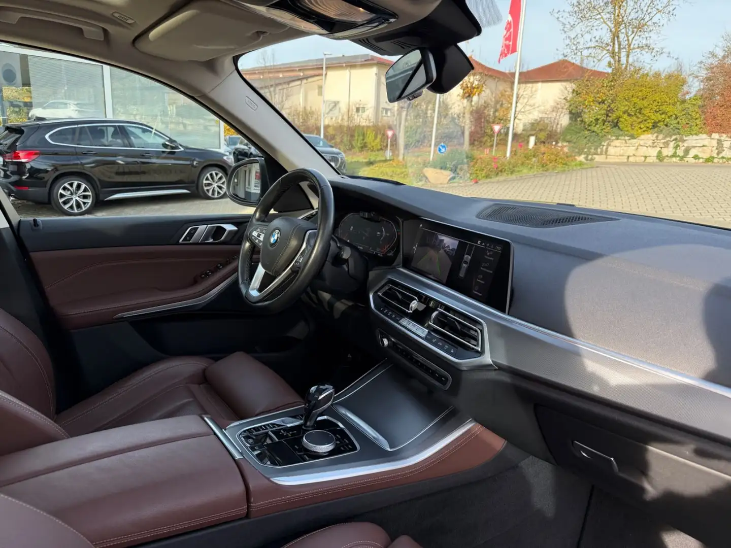 BMW X5 xDrive 25d Memory Pano Leder AHK Stop&Go StHz Schwarz - 2