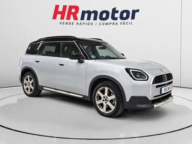 MINI One Countryman C Essential