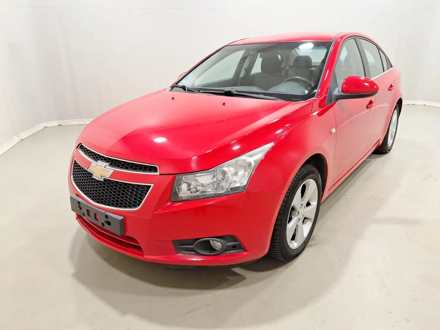 Chevrolet Cruze 1.8 LT Klimaaut.|Temp.|PDC Rojo - 2