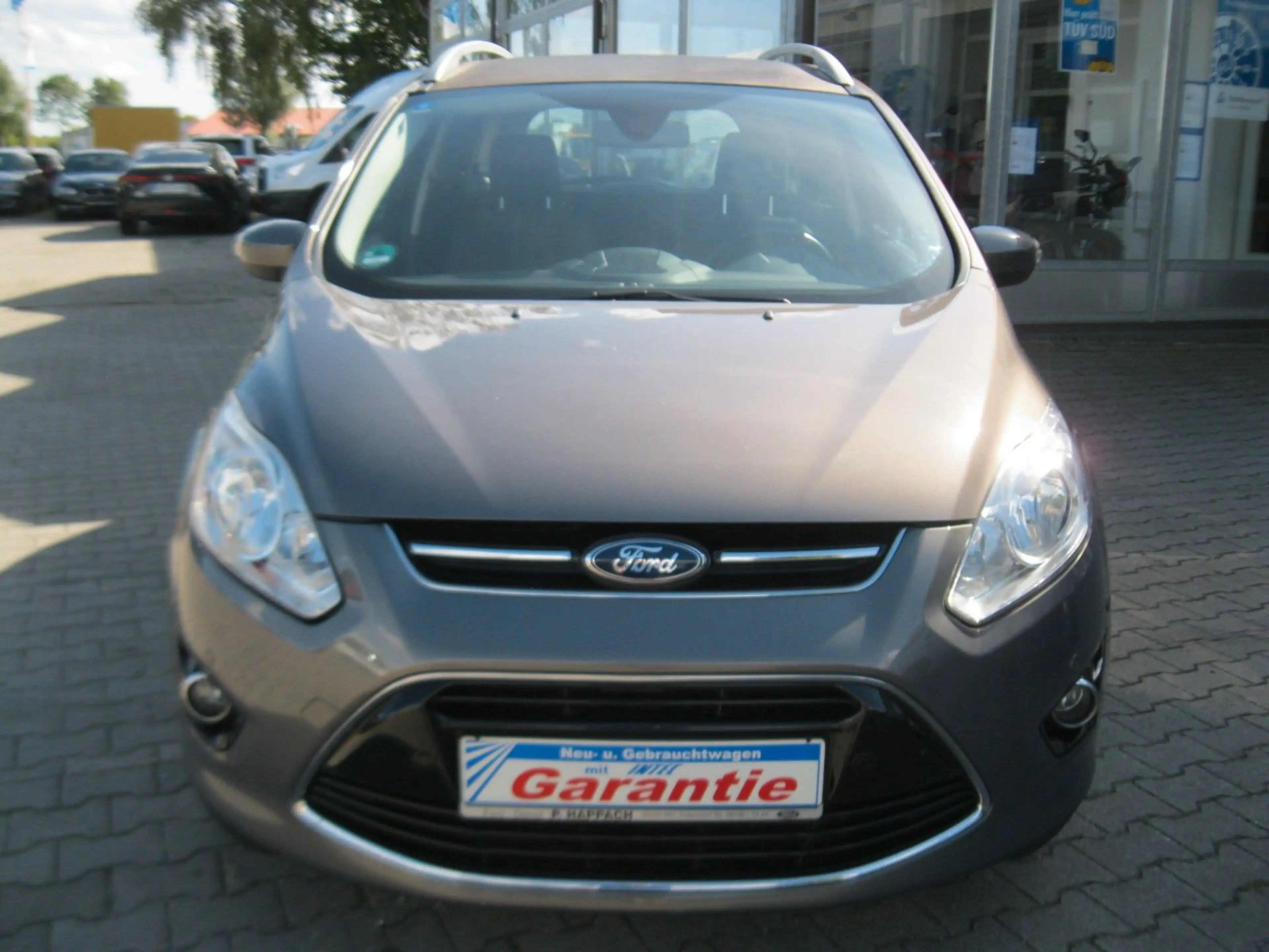 Ford Grand C-Max 1.6 Titanium — photo 2