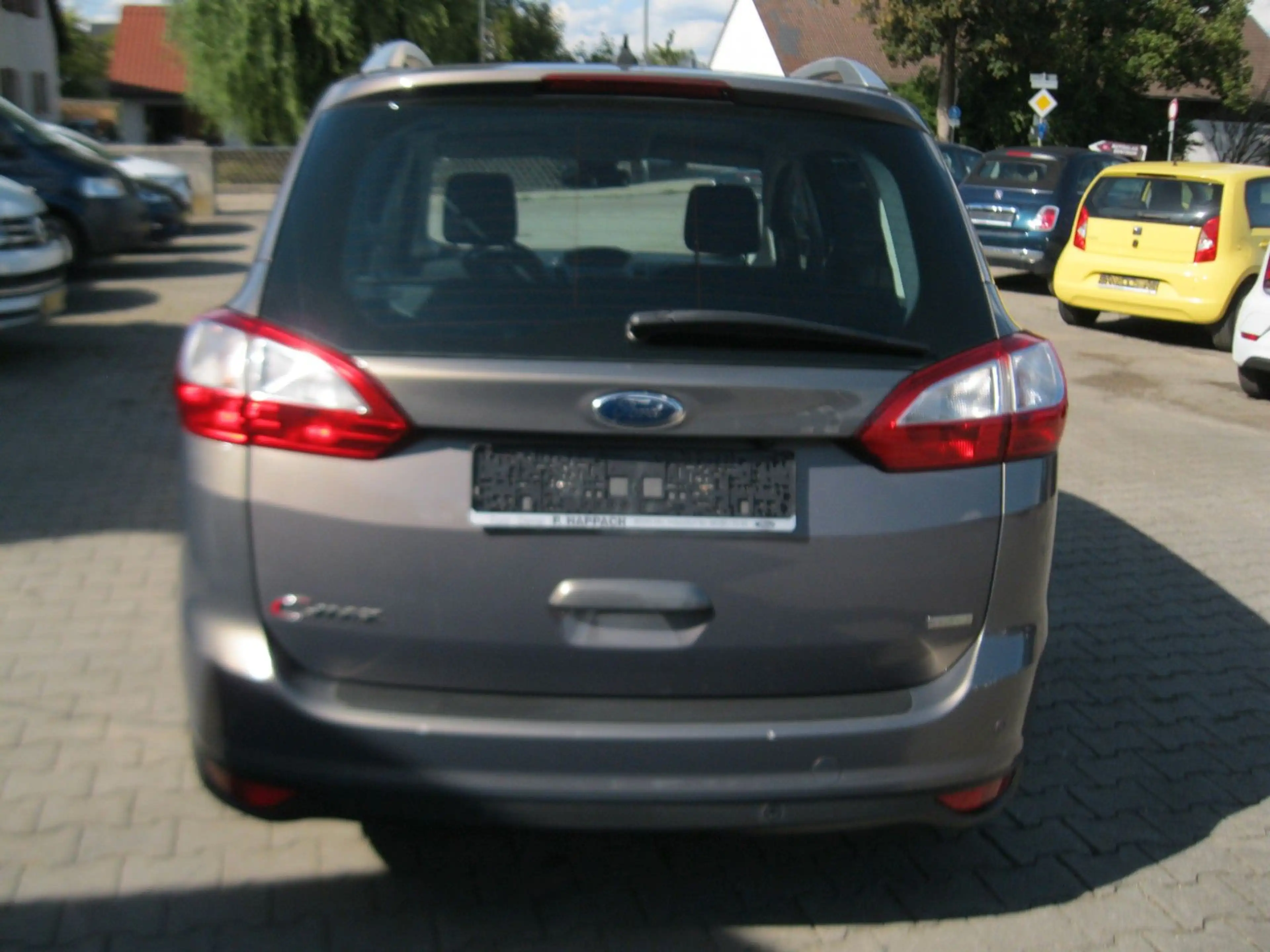 Ford Grand C-Max 1.6 Titanium — photo 8
