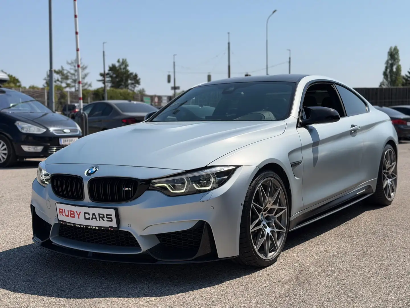 BMW M4 4er - M4 Competition Individual Frozen Performanc - 1