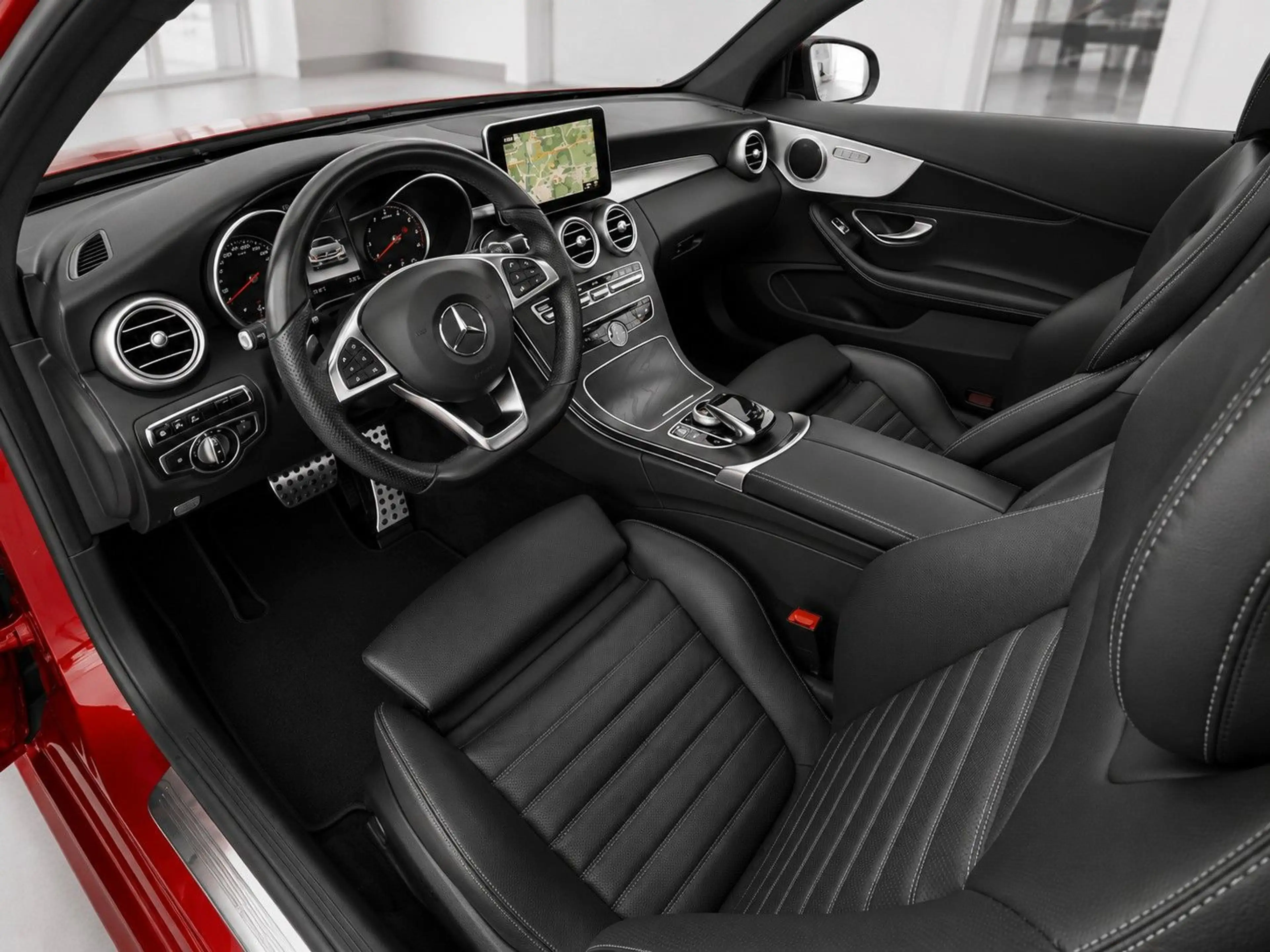 Mercedes-Benz C 300 Coupe/3xAMG-Line/Pano/Kam/Leder/19" — photo 11