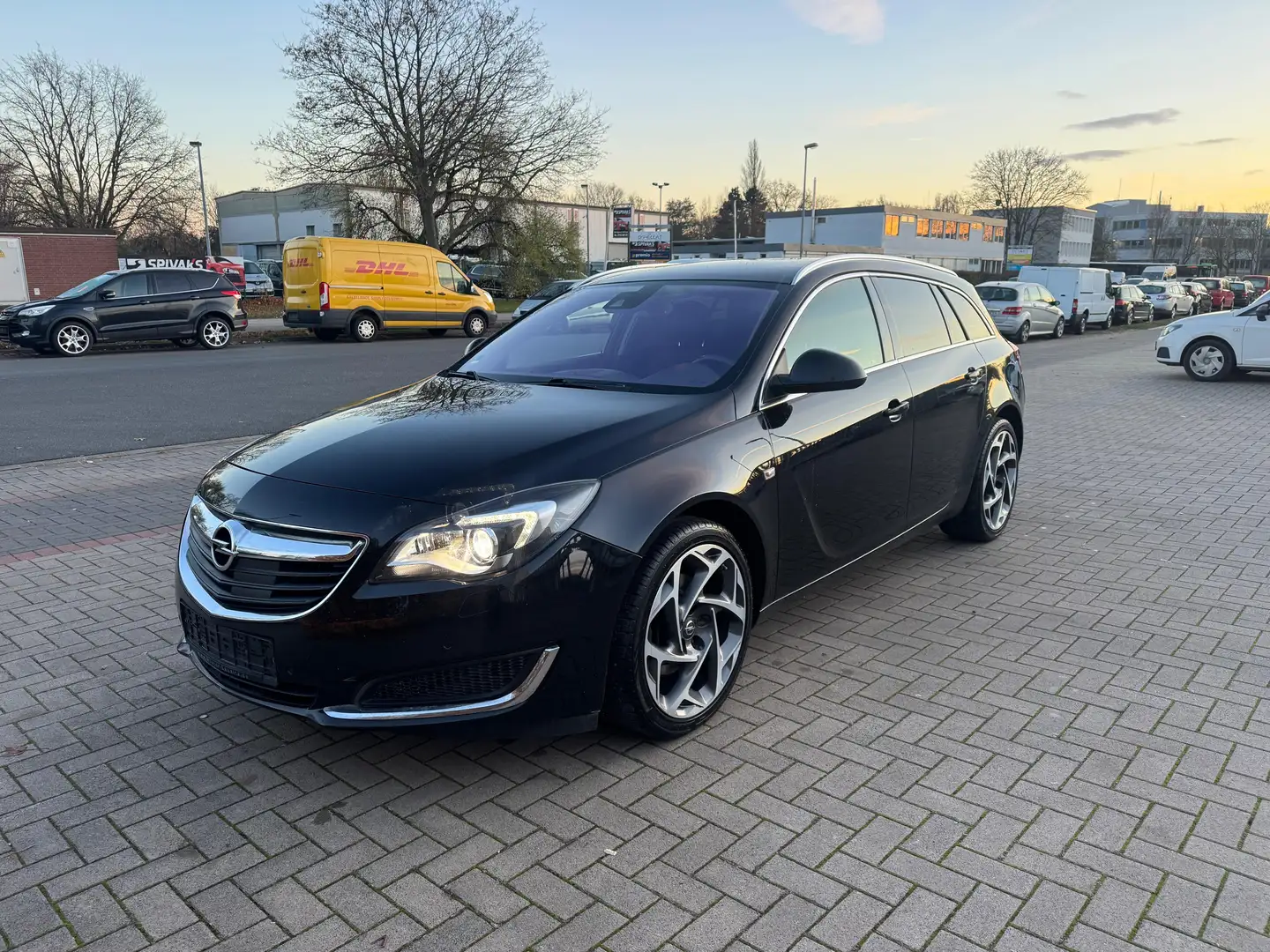 Opel Insignia Innovation TÜV NEU Schwarz - 2
