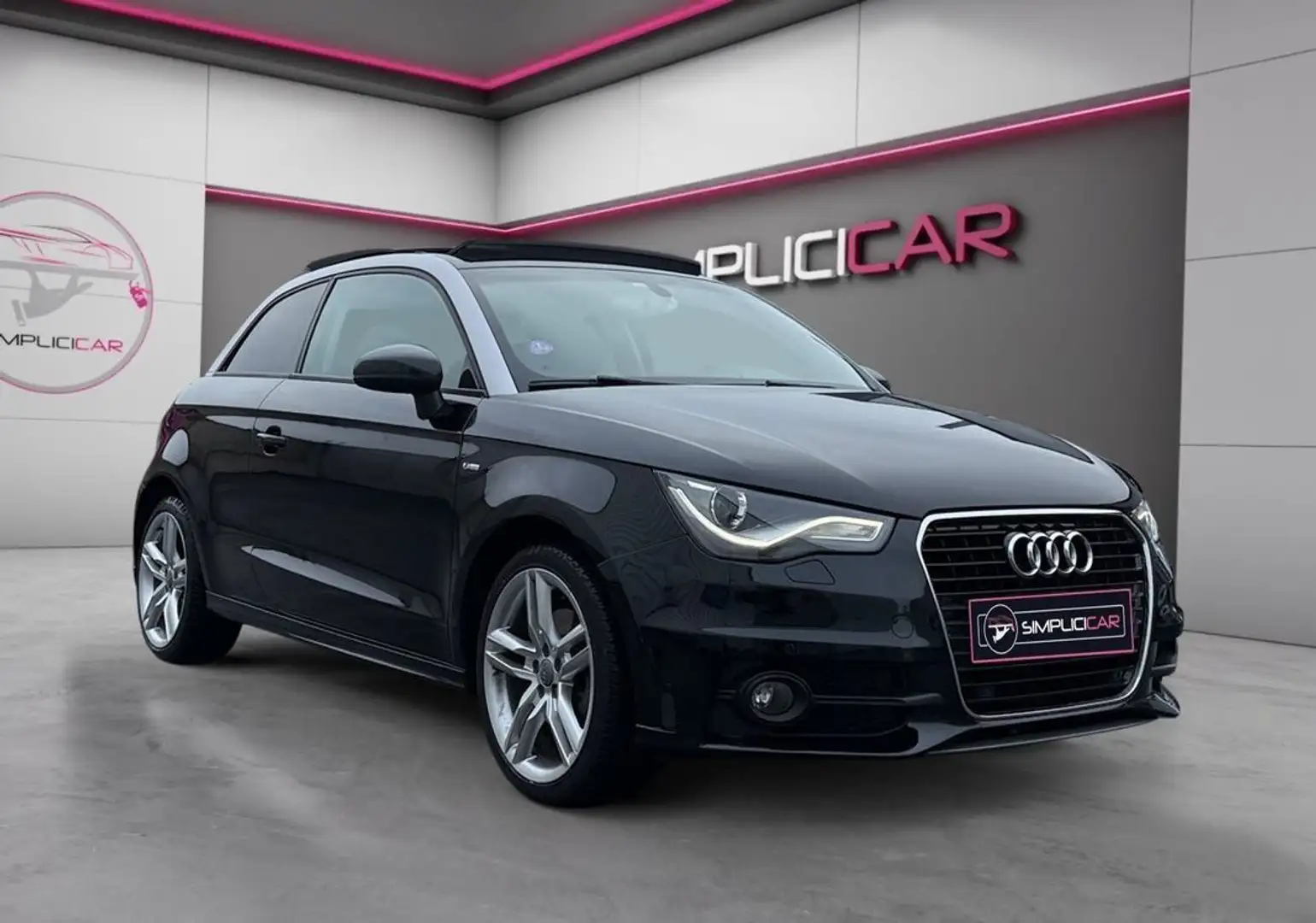 Audi A1 1.4 TFSI 140 S line tronic Garantie 12 mois Noir - 1