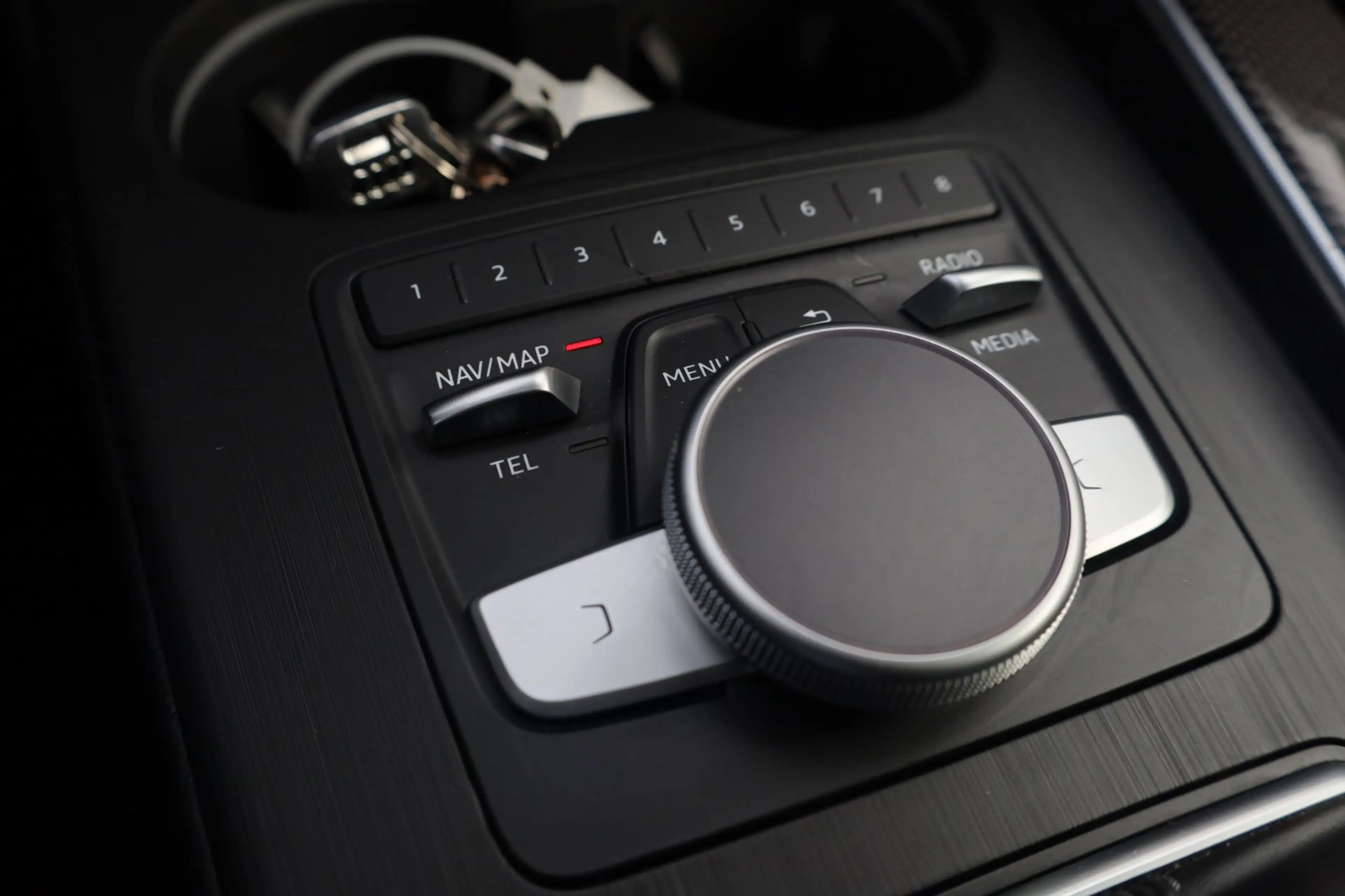 Audi S4 Avant 3.0 TFSI quattro Pro Line Plus Aut. | Carbon — photo 28