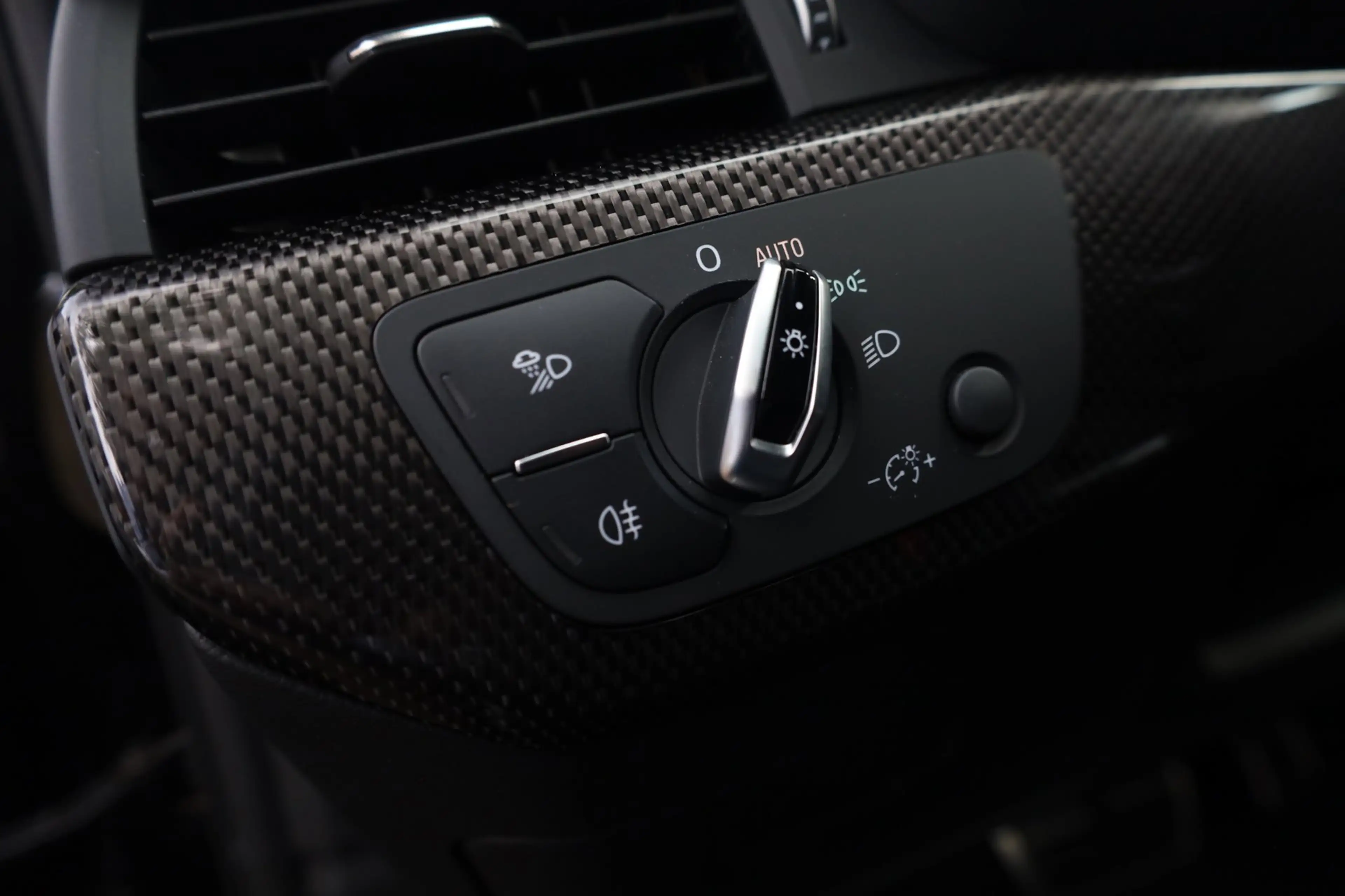 Audi S4 Avant 3.0 TFSI quattro Pro Line Plus Aut. | Carbon — photo 21