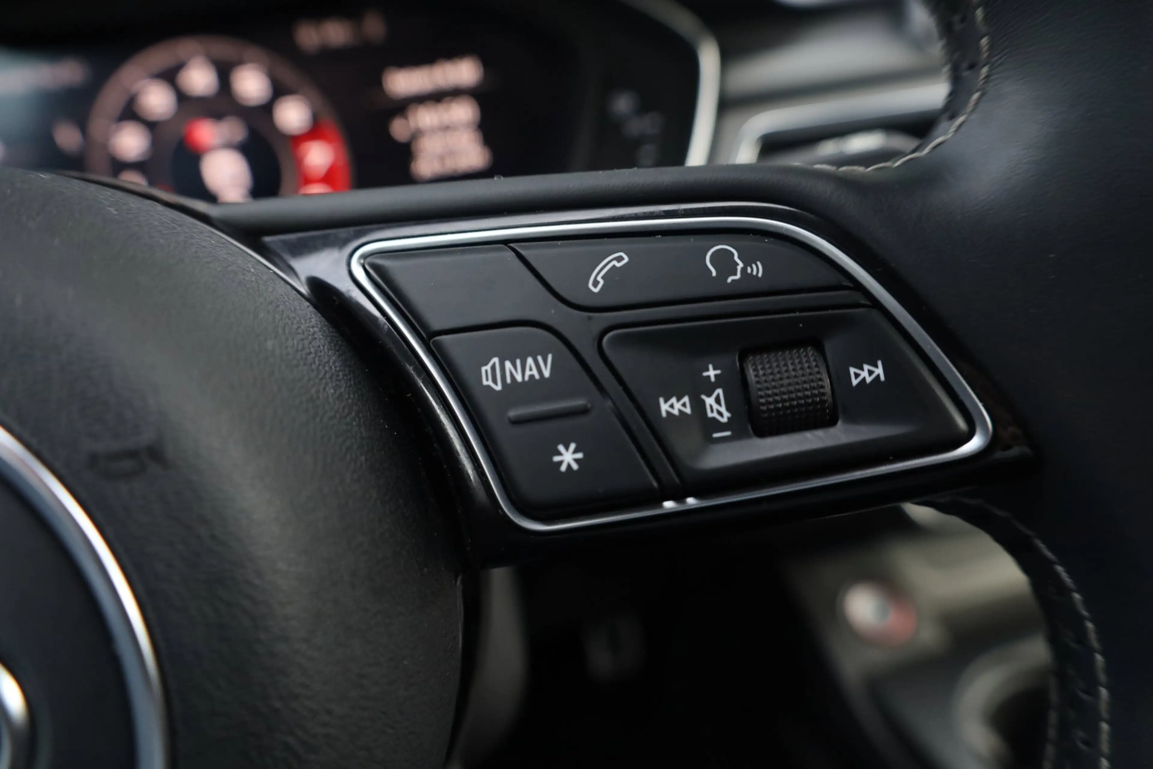 Audi S4 Avant 3.0 TFSI quattro Pro Line Plus Aut. | Carbon — photo 24