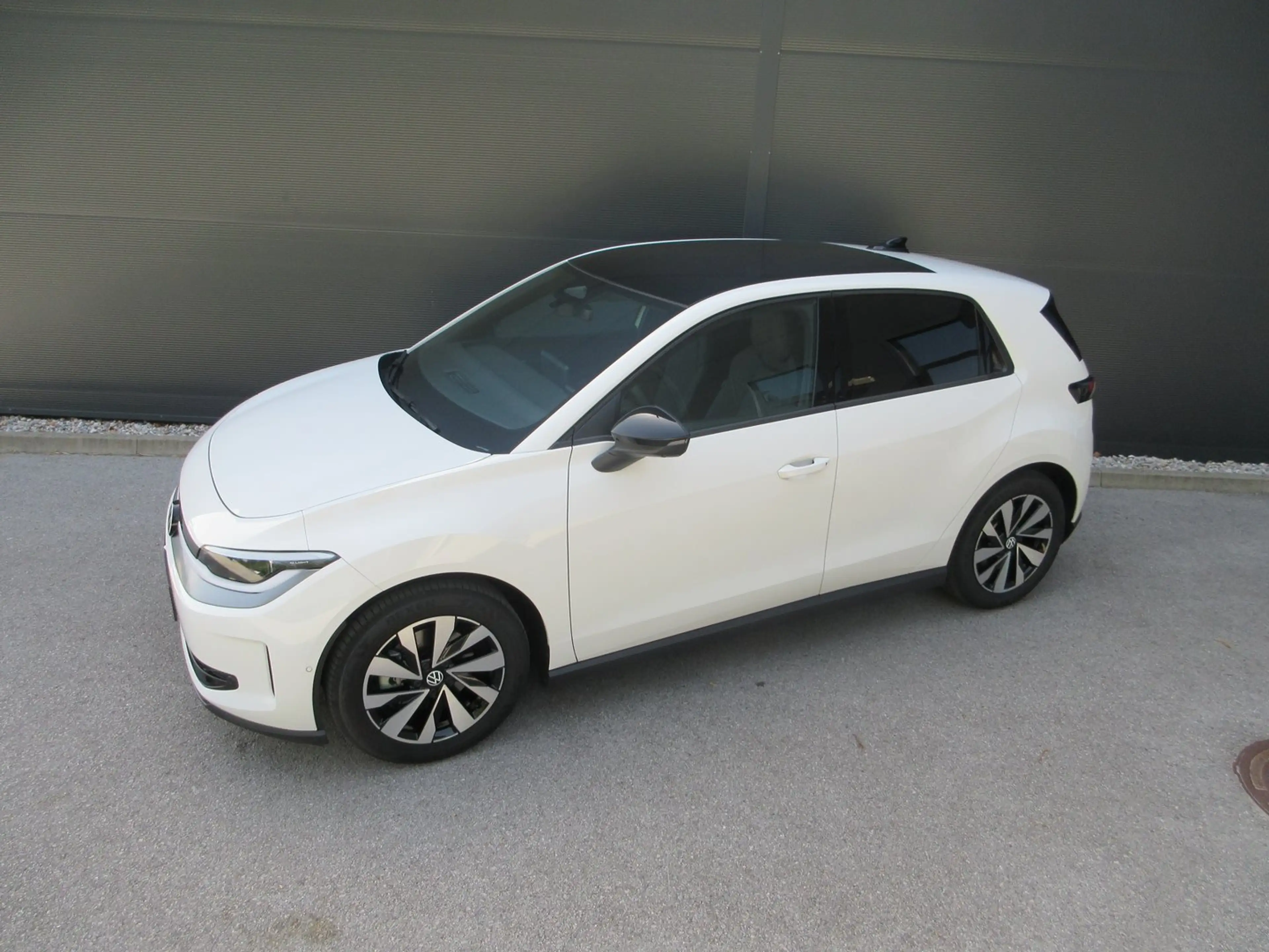 Volkswagen ID. Polo VW ID. Polo Style Edition+ 155 kW - 52 kWh — photo 2