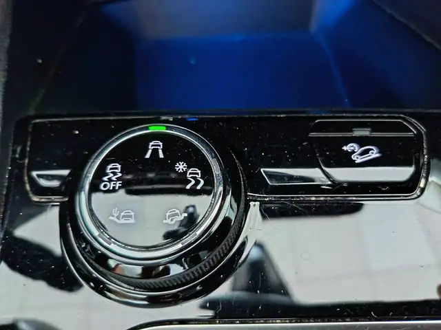 Peugeot 3008 view 4