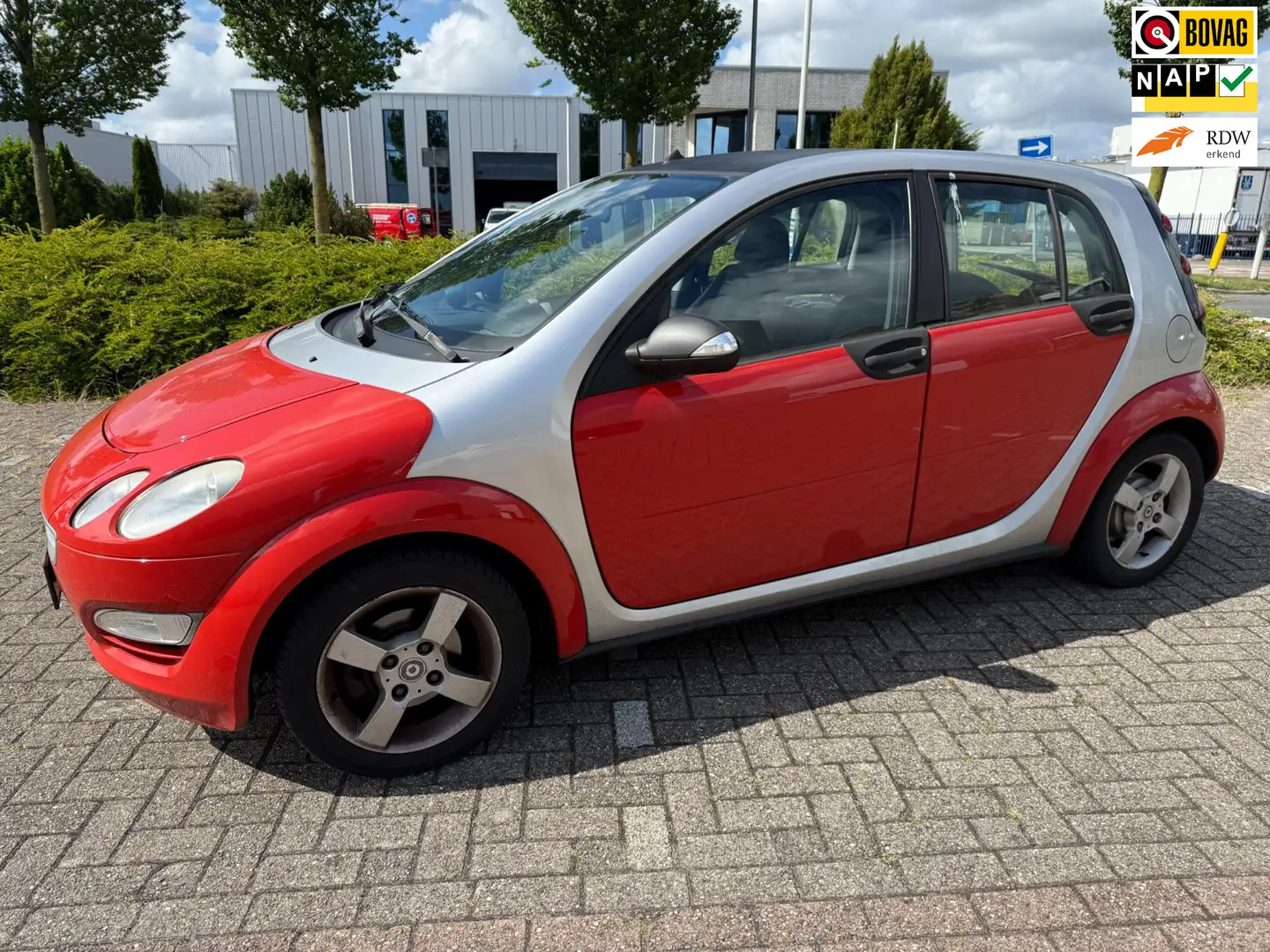 smart forFour 1.0 Edition NL airco trekhaak elek. ramen Gris - 1