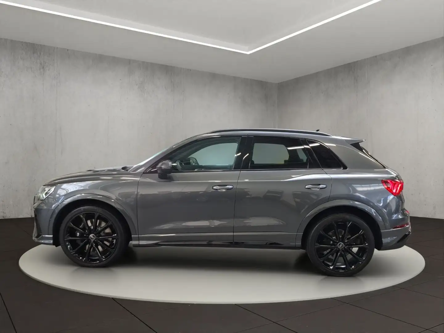 Audi RS Q3 RSQ3 2.5 TFSI (EURO 6d) Grey - 2