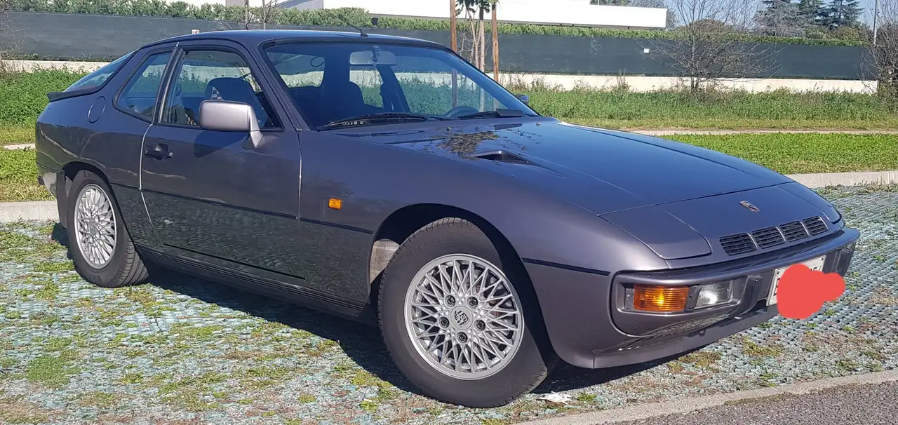 Porsche 924 2.0 Turbo, foto 1