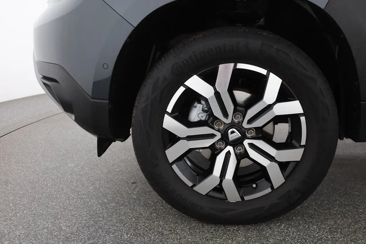 Dacia Duster 1.3 TCe 150 LED Kamera Sitzheizung Navi, миниатюра 28