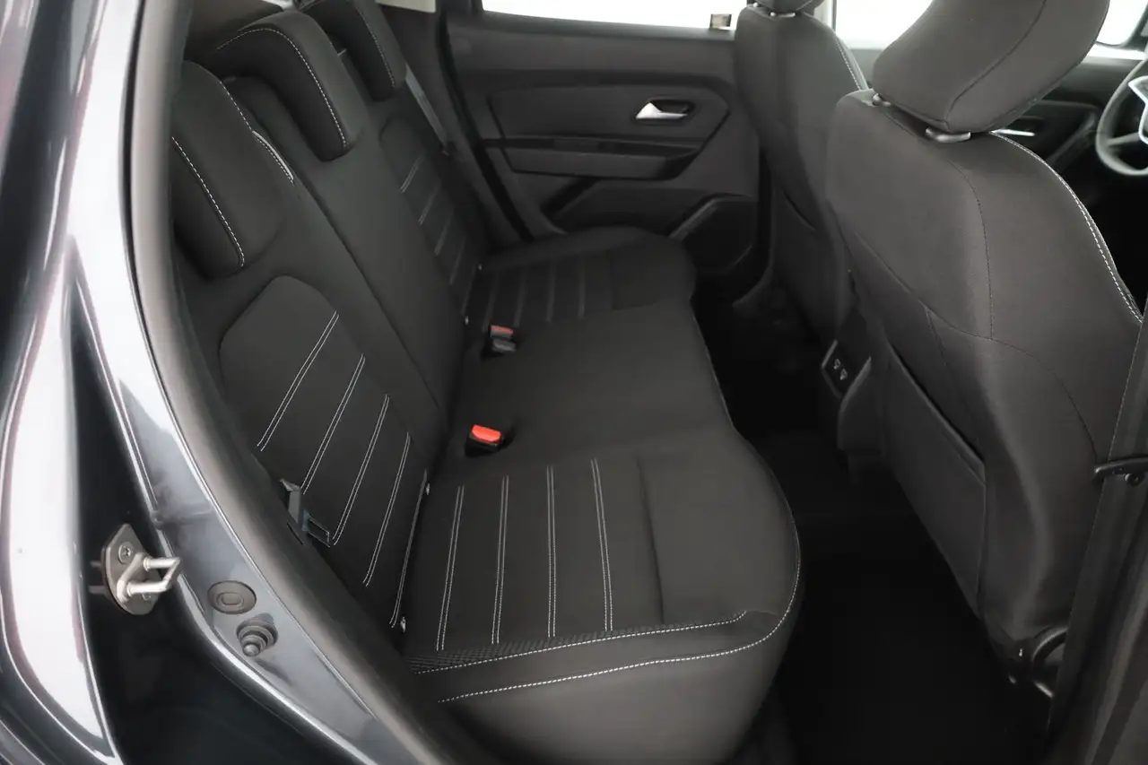 Dacia Duster 1.3 TCe 150 LED Kamera Sitzheizung Navi, миниатюра 23