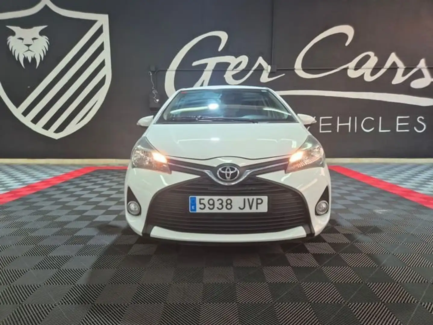Toyota Yaris 5p 70 City Blanco - 2