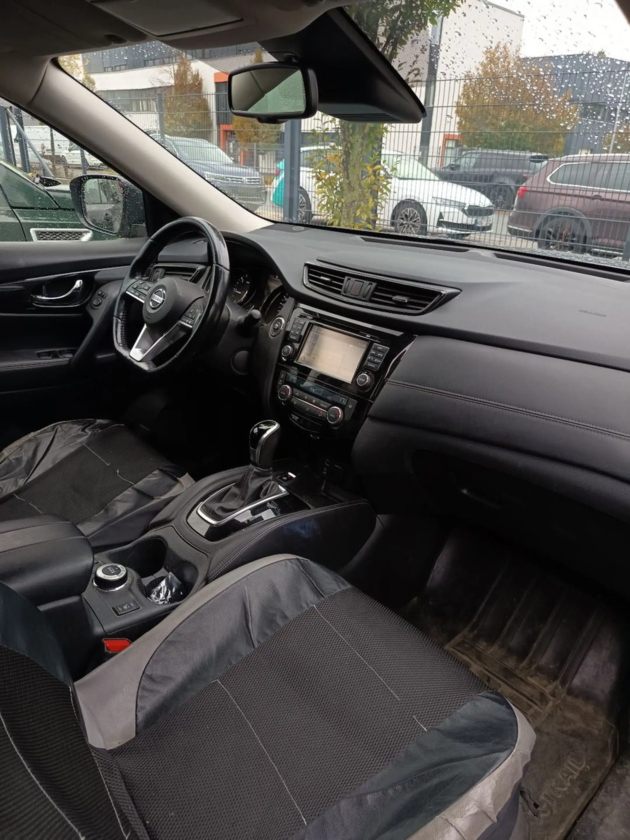 Nissan X-Trail N-Connecta 4x4 — photo 11