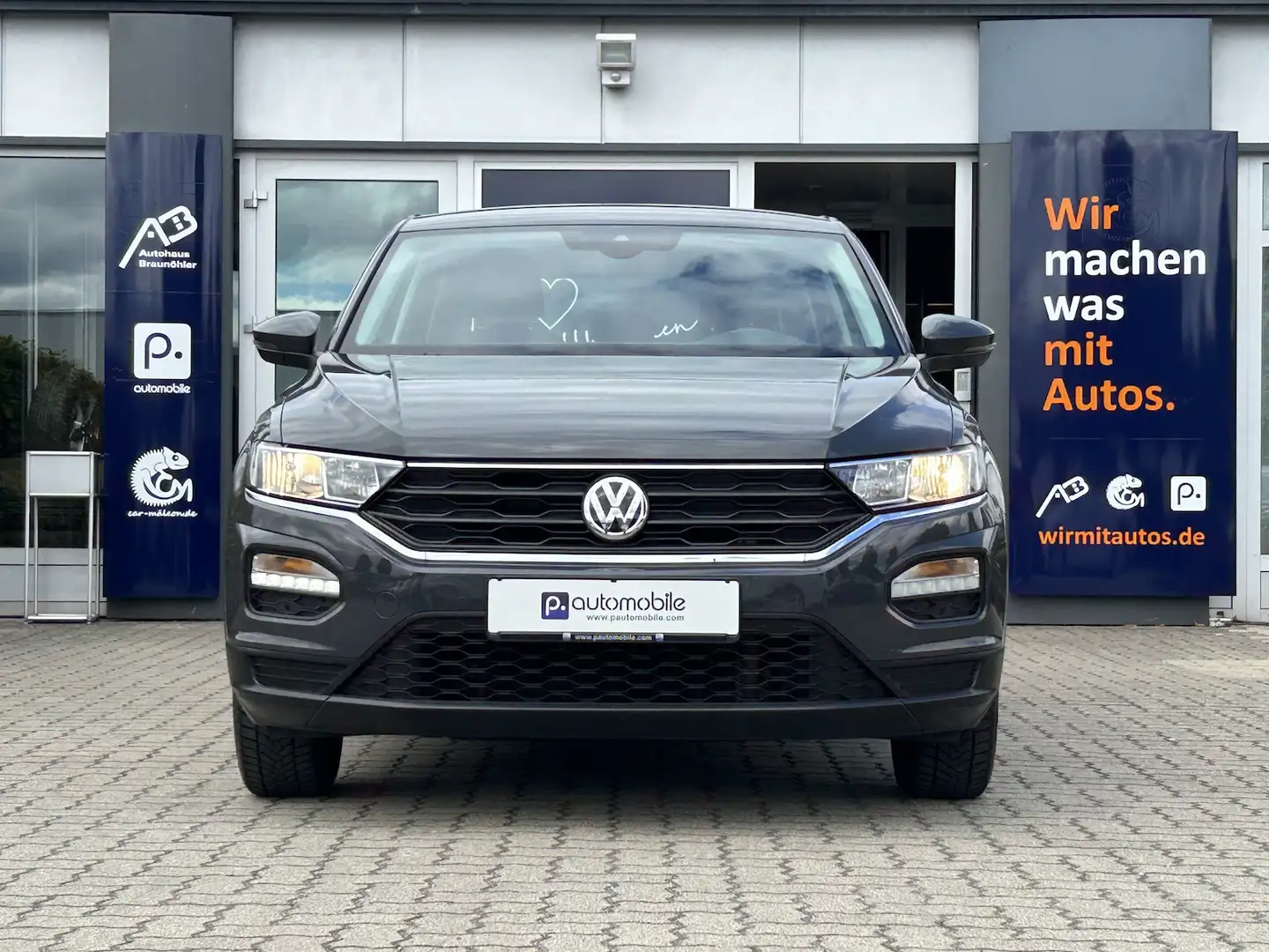 Volkswagen T-Roc 1.0 TSI *PDC*KLIMA*NAVI* Grijs - 1