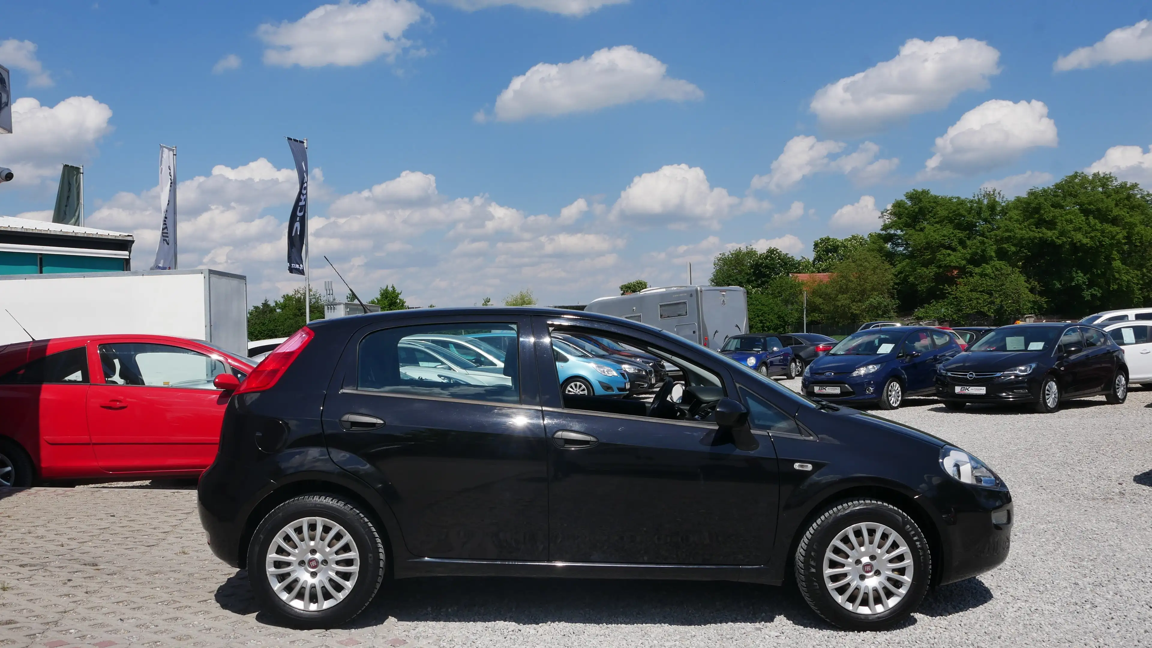 Fiat Punto Scheckheftgepflegt Tempomat Lenkrad,- Sitzheizung — photo 2