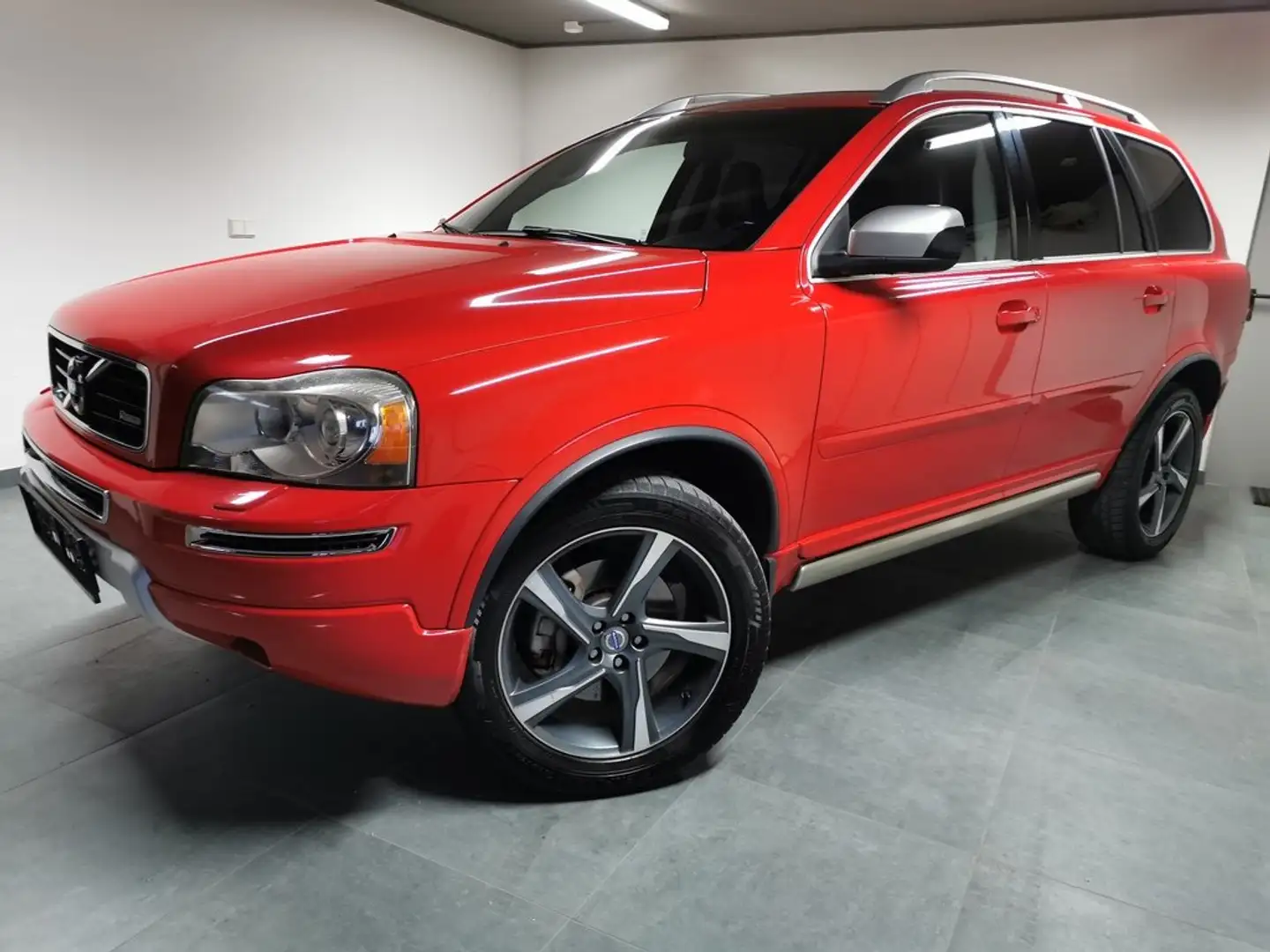 Volvo XC90 Allrad,5 Zylinder,R-Design,el.SD,Alu 19 Zoll,Leder Rot - 2