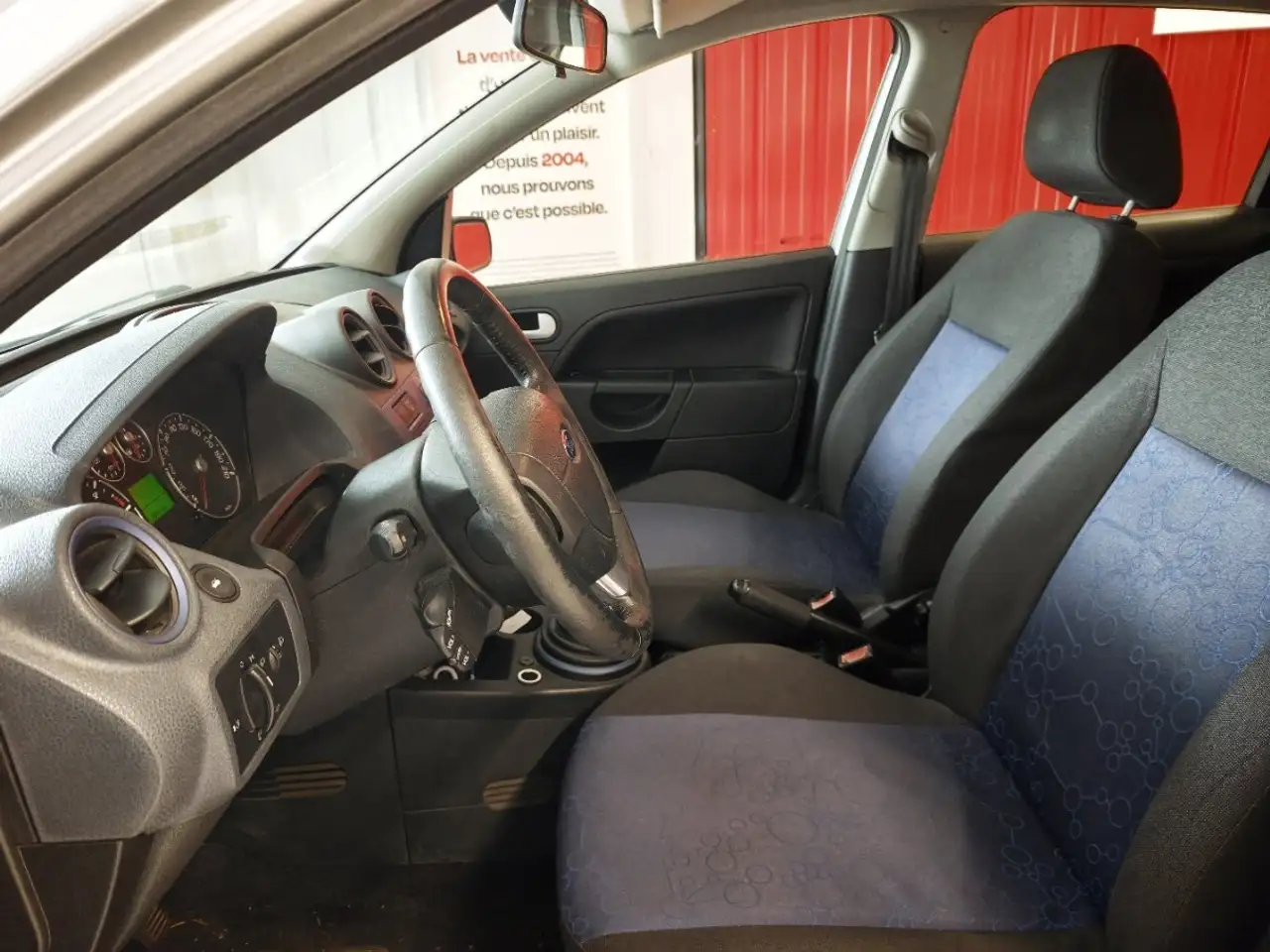 Ford Fiesta 5 portes — photo 10