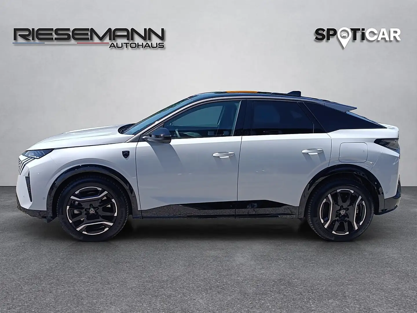 Peugeot 3008 GT Elektro 210 73kWh Weiß - 2